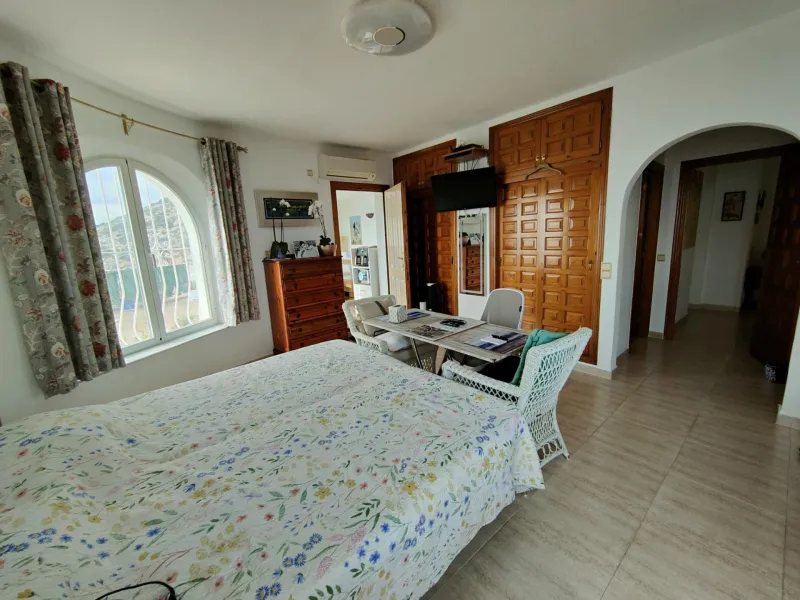 EXCLUSIVA VILLA INDEPENDIENTE EN CUMBRE DEL SOL