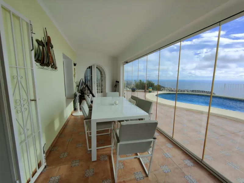 EXCLUSIVA VILLA INDEPENDIENTE EN CUMBRE DEL SOL