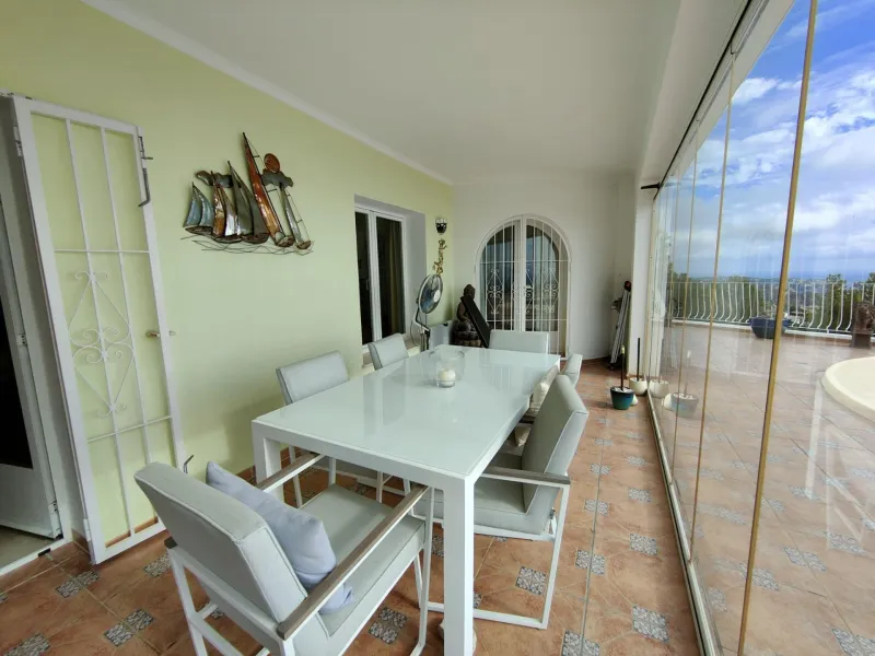 EXCLUSIVA VILLA INDEPENDIENTE EN CUMBRE DEL SOL