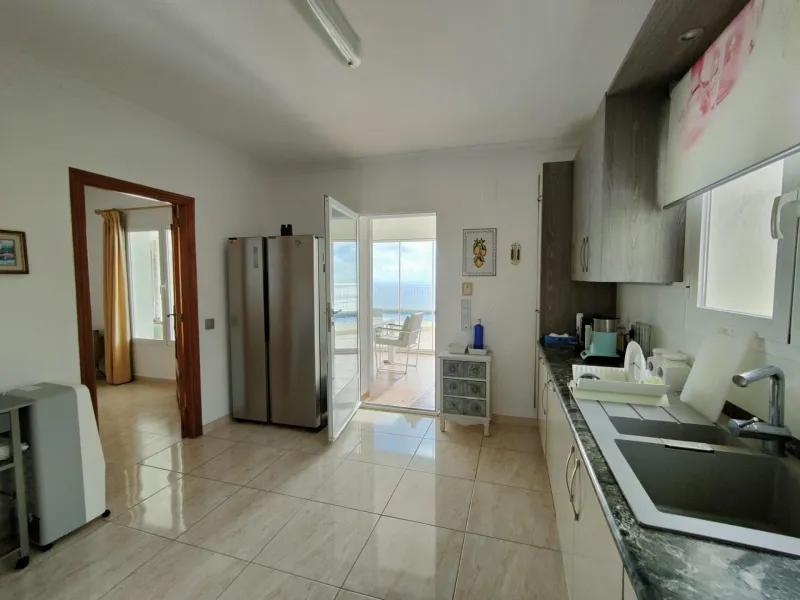 EXCLUSIVA VILLA INDEPENDIENTE EN CUMBRE DEL SOL