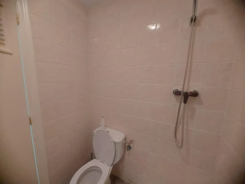 EDIFICIO EN ORIHUELA CIUDAD. 3 DORM. 2 BAÑOS. GARAJE. TRASTEROS