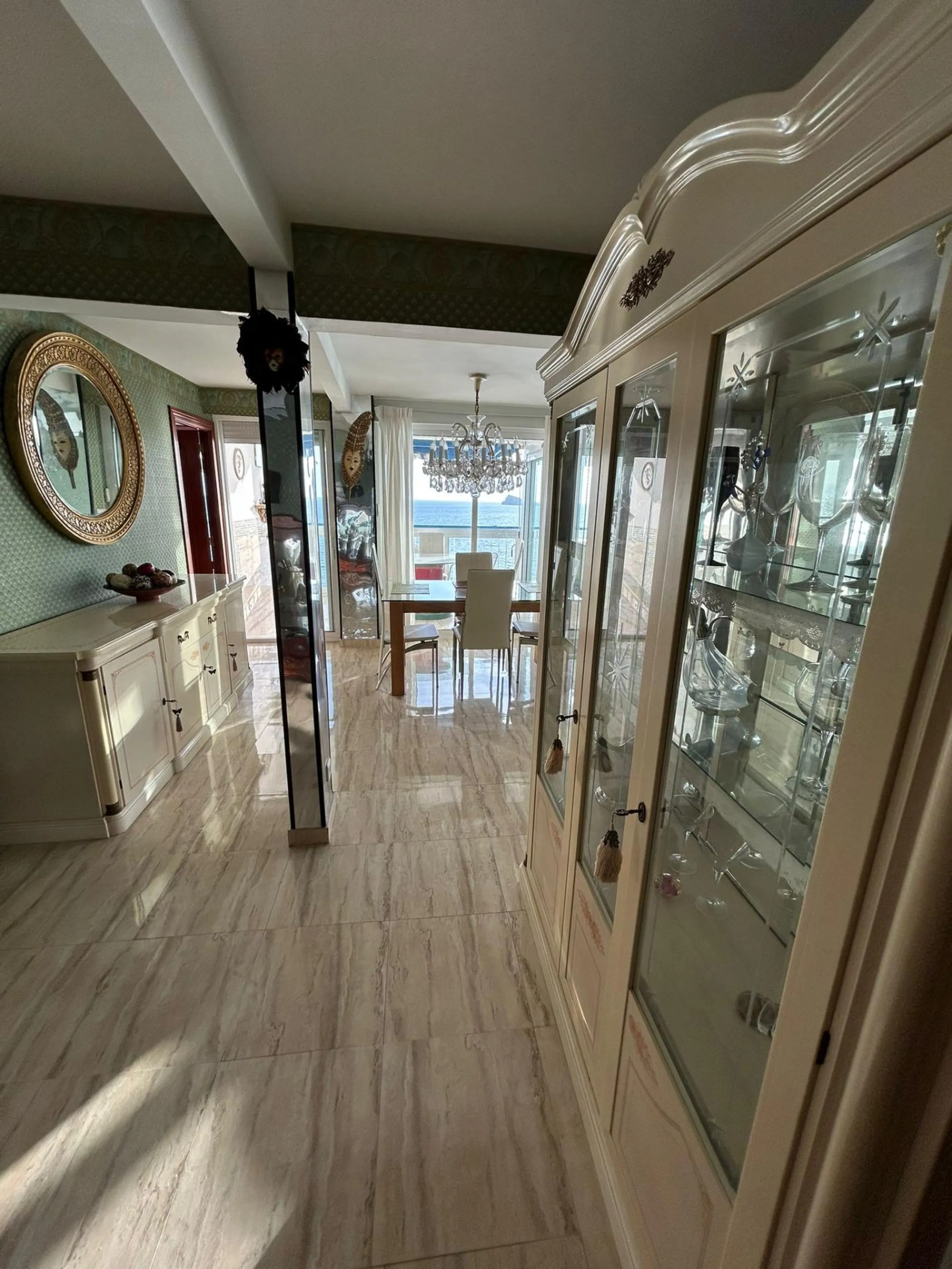 🌞 Apartamento de Ensueño en Primera Línea de Playa Levante, Benidorm 🌊