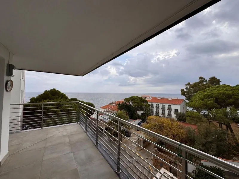 Apartment with Terrace and Sea Views in Platja d’Aro, Costa Brava