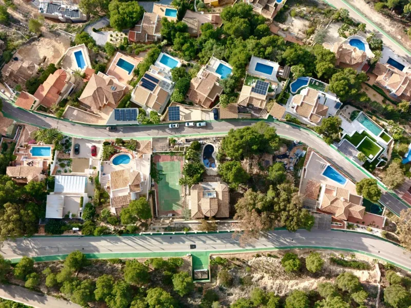 Lujo Mediterráneo en Altea Hills: Propiedad Exclusiva con Vistas Espectaculares y Espacios Únicos
