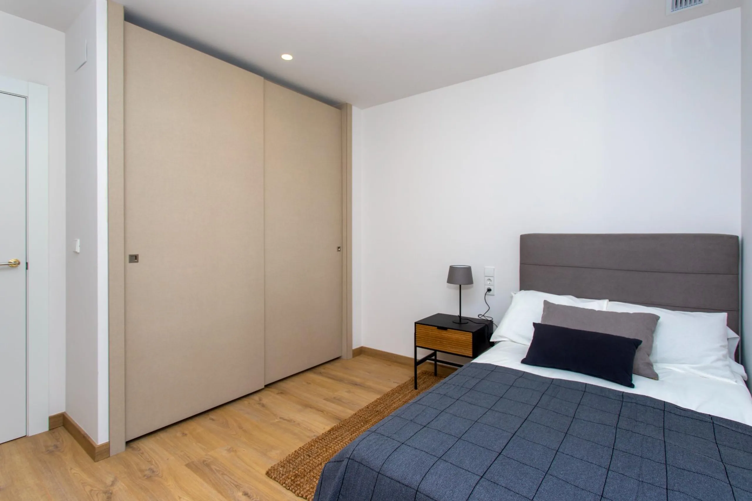 Exclusive Duplex House in Monforte del Cid - Ideal for Families