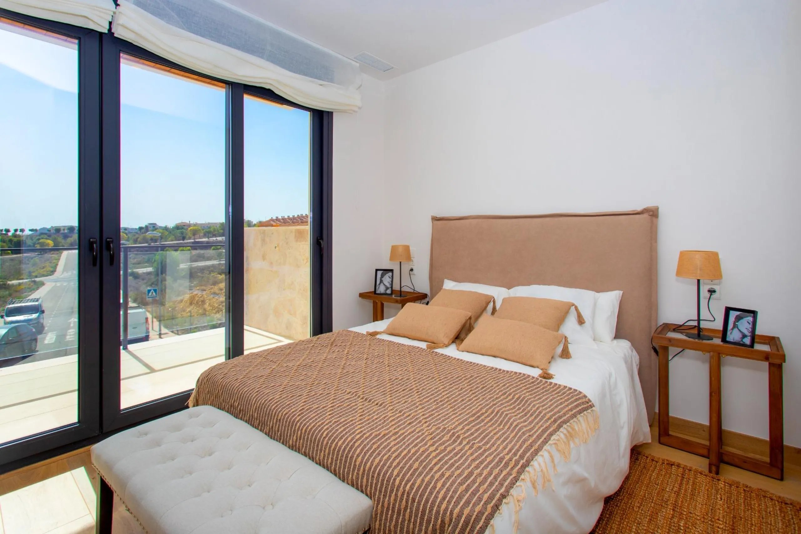 Exclusive Duplex House in Monforte del Cid - Ideal for Families