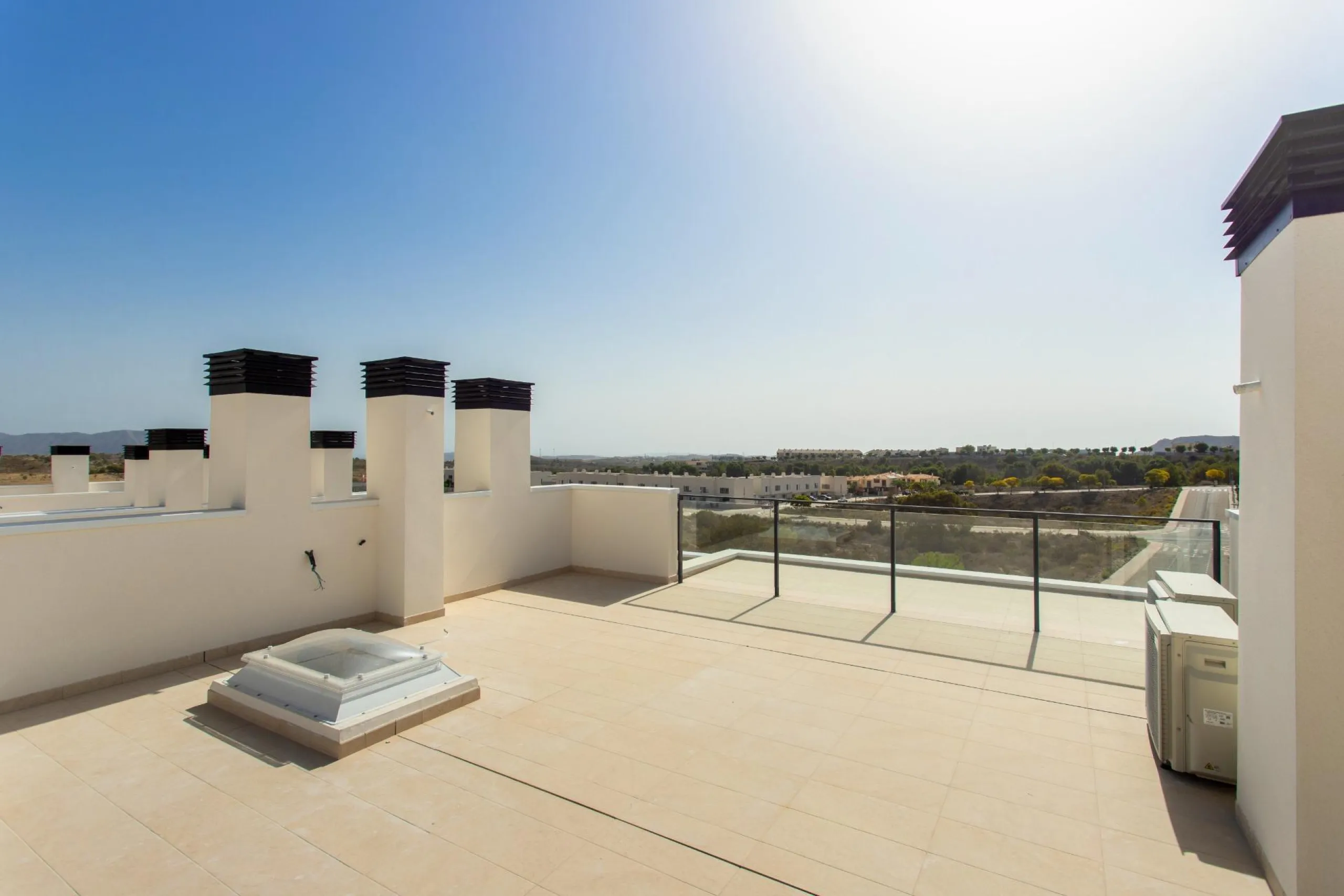 Exclusive Duplex House in Monforte del Cid - Ideal for Families