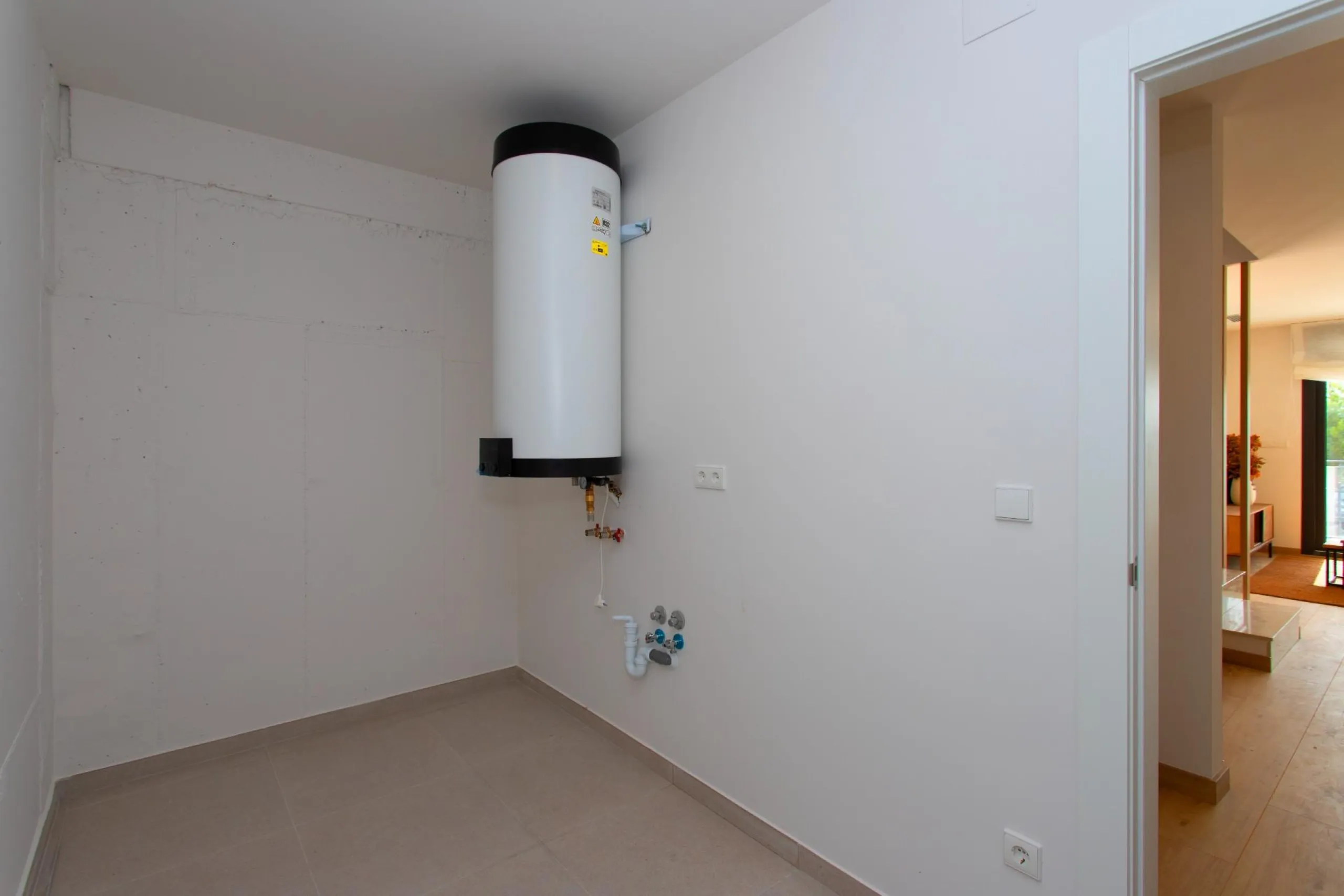 Exclusive Duplex House in Monforte del Cid - Ideal for Families