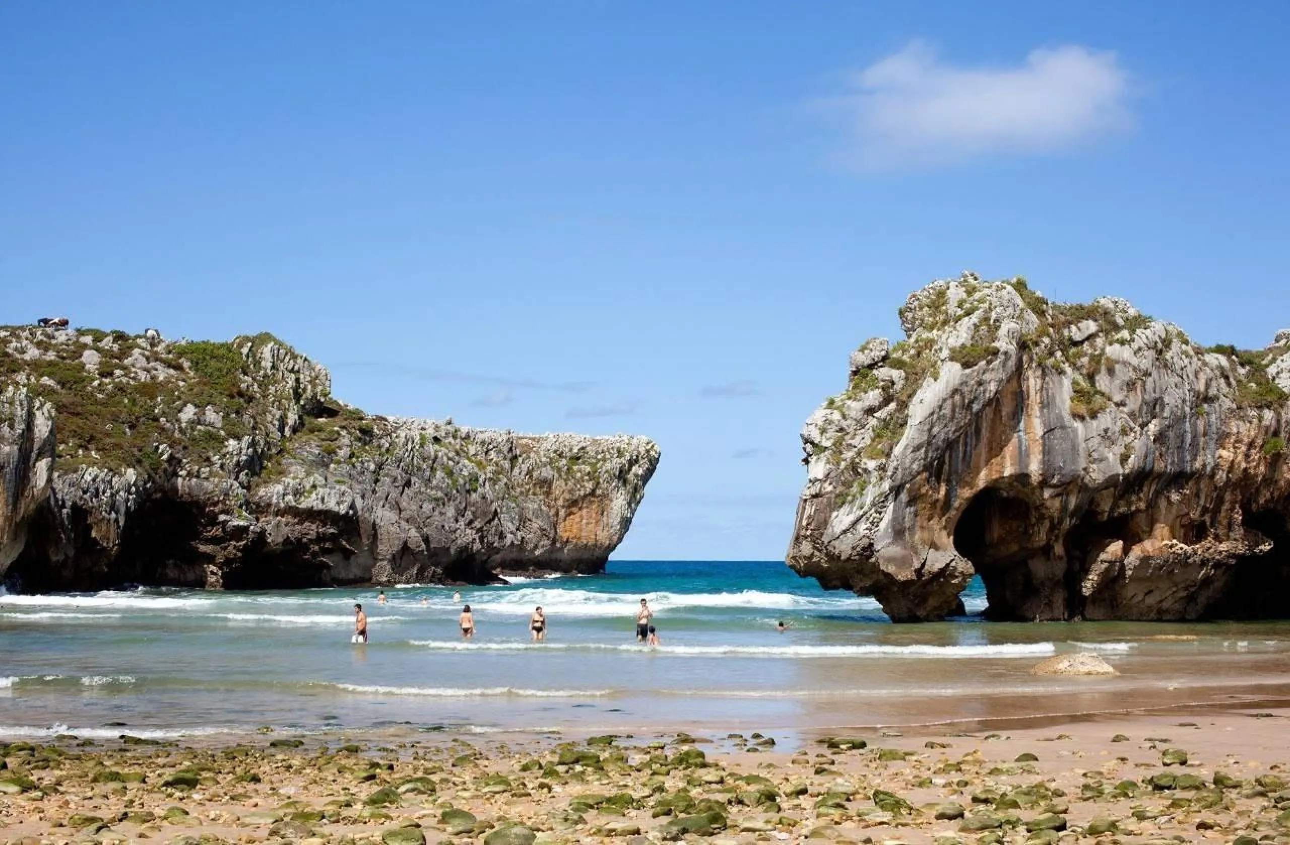 INVERSION PARA OBRA NUEVA A 100 METROS DE LA PLAYA MURALLÓN EN TAPIA DE CASARIEGO