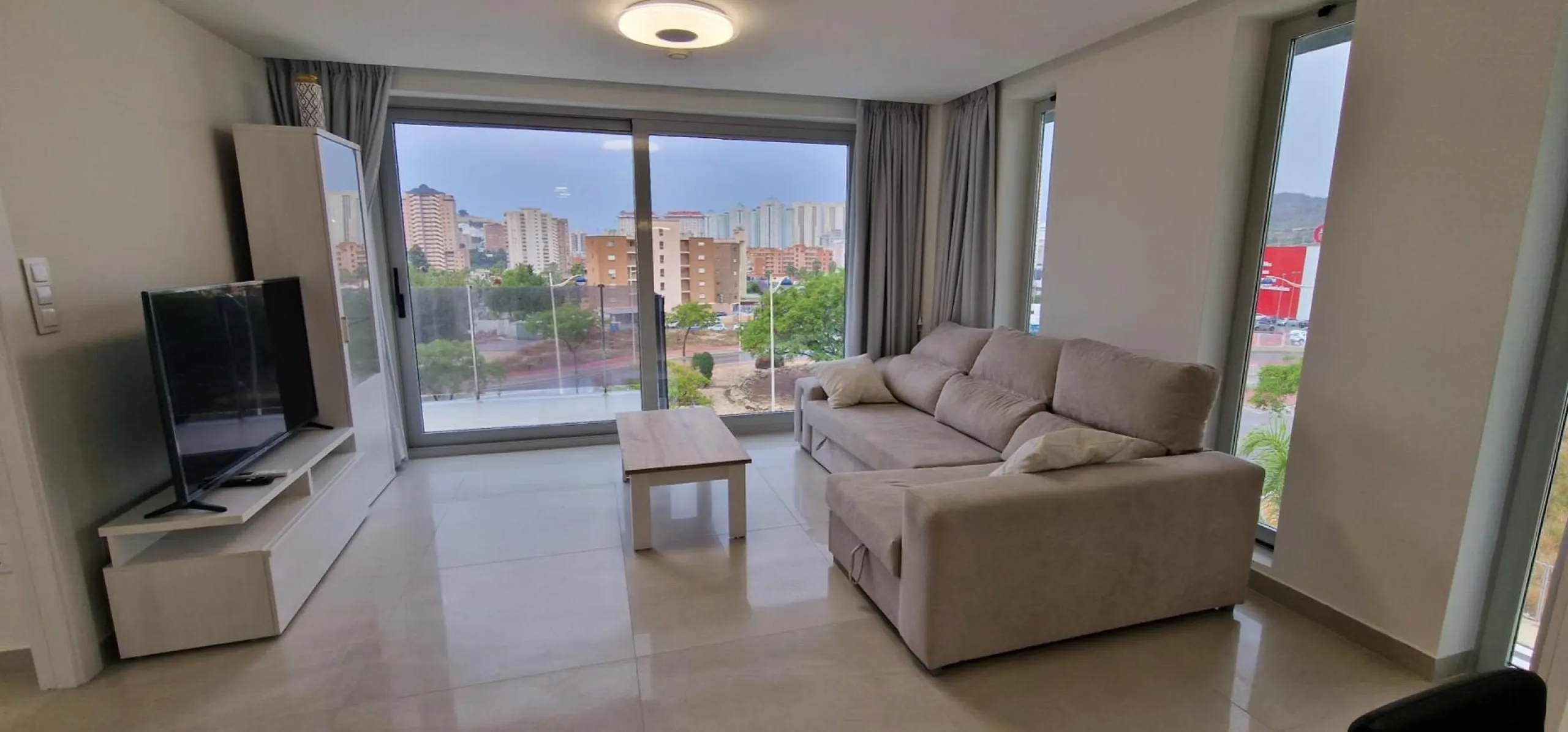 NUEVOS APARTAMENTOS AMUEBLADOS CON LICENCIA TURISTICA EN LA CALA, BENIDORM