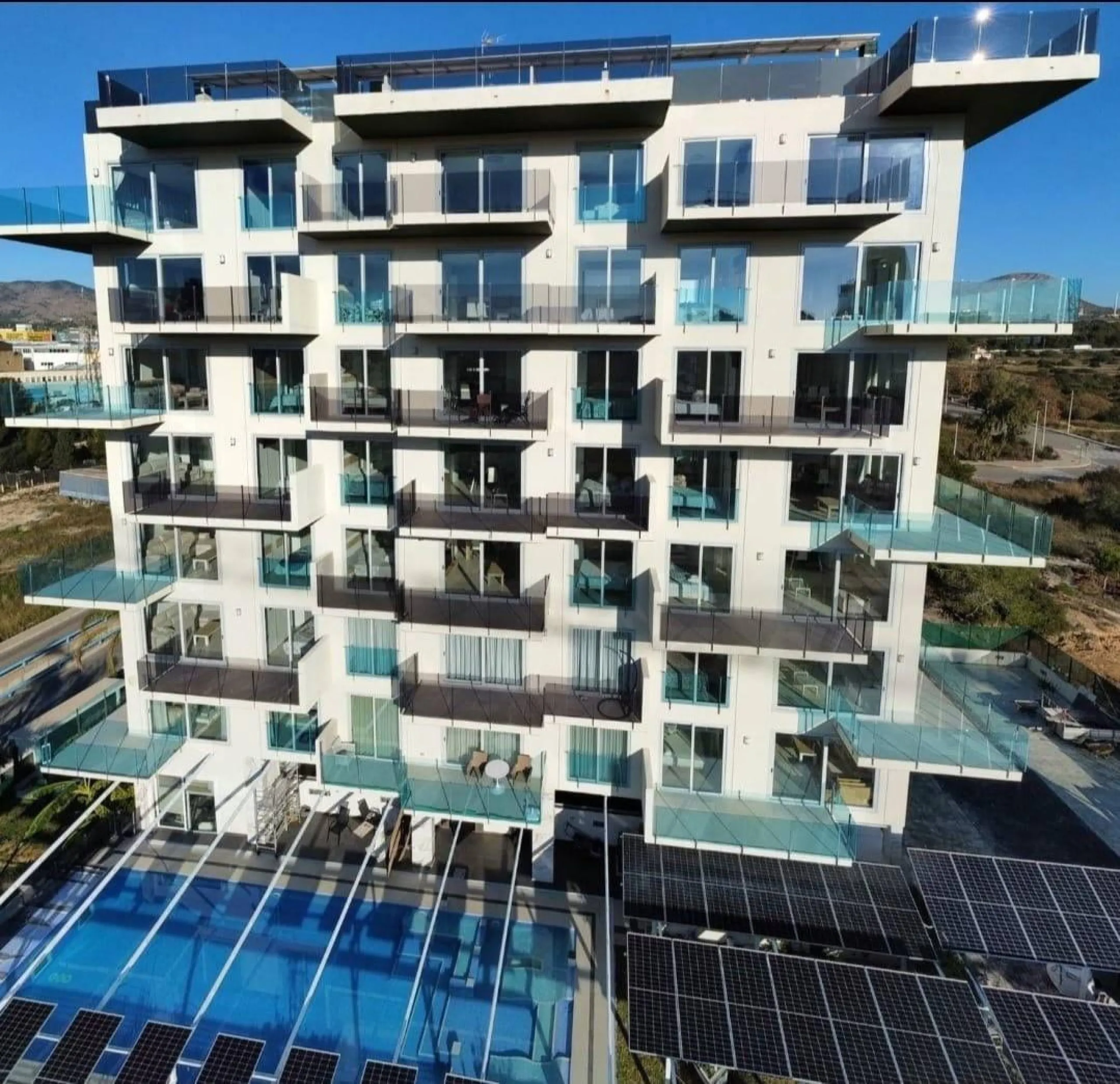 NUEVOS APARTAMENTOS AMUEBLADOS CON LICENCIA TURISTICA EN LA CALA, BENIDORM