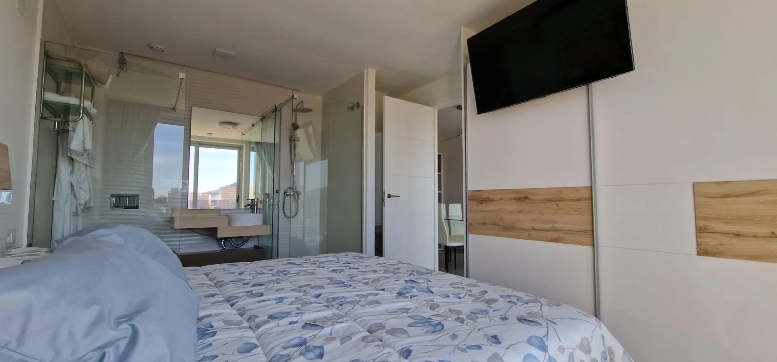 NUEVOS APARTAMENTOS AMUEBLADOS CON LICENCIA TURISTICA EN LA CALA, BENIDORM