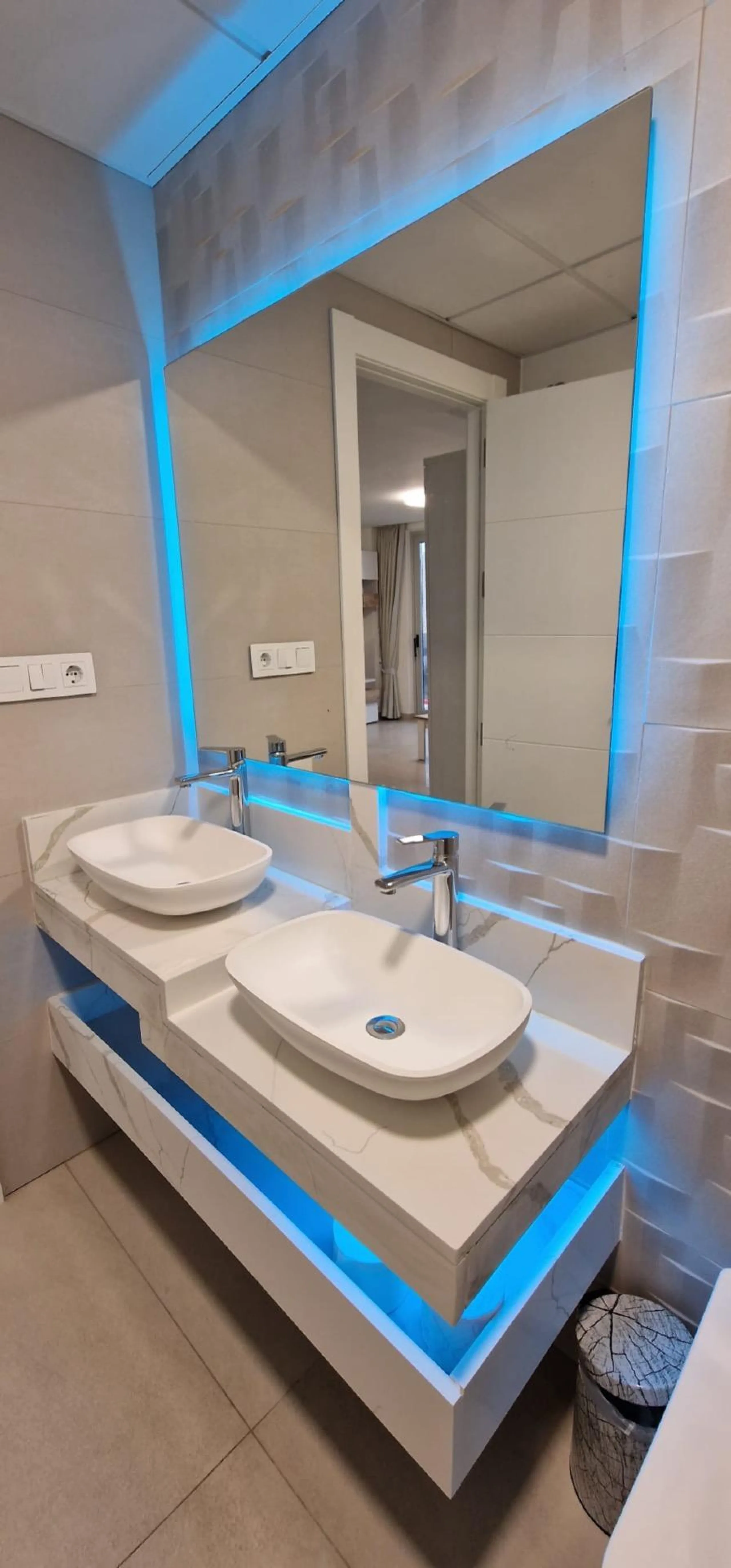 NUEVOS APARTAMENTOS AMUEBLADOS CON LICENCIA TURISTICA EN LA CALA, BENIDORM