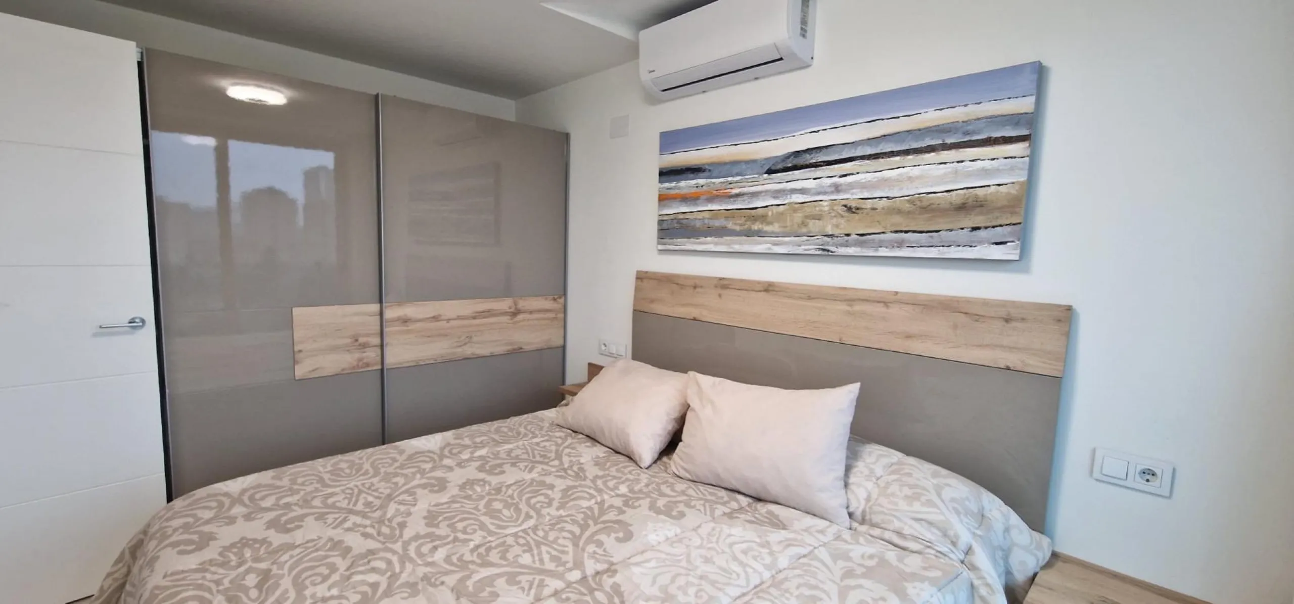 NUEVOS APARTAMENTOS AMUEBLADOS CON LICENCIA TURISTICA EN LA CALA, BENIDORM