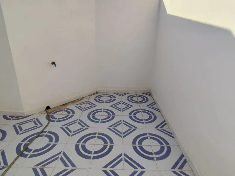ADOSADO DE 3 DORM. 2 BAÑOS EN LOS ALCAZARES. A 500 METROS DE LA PLAYA. PARCELA. SOLARIUM.