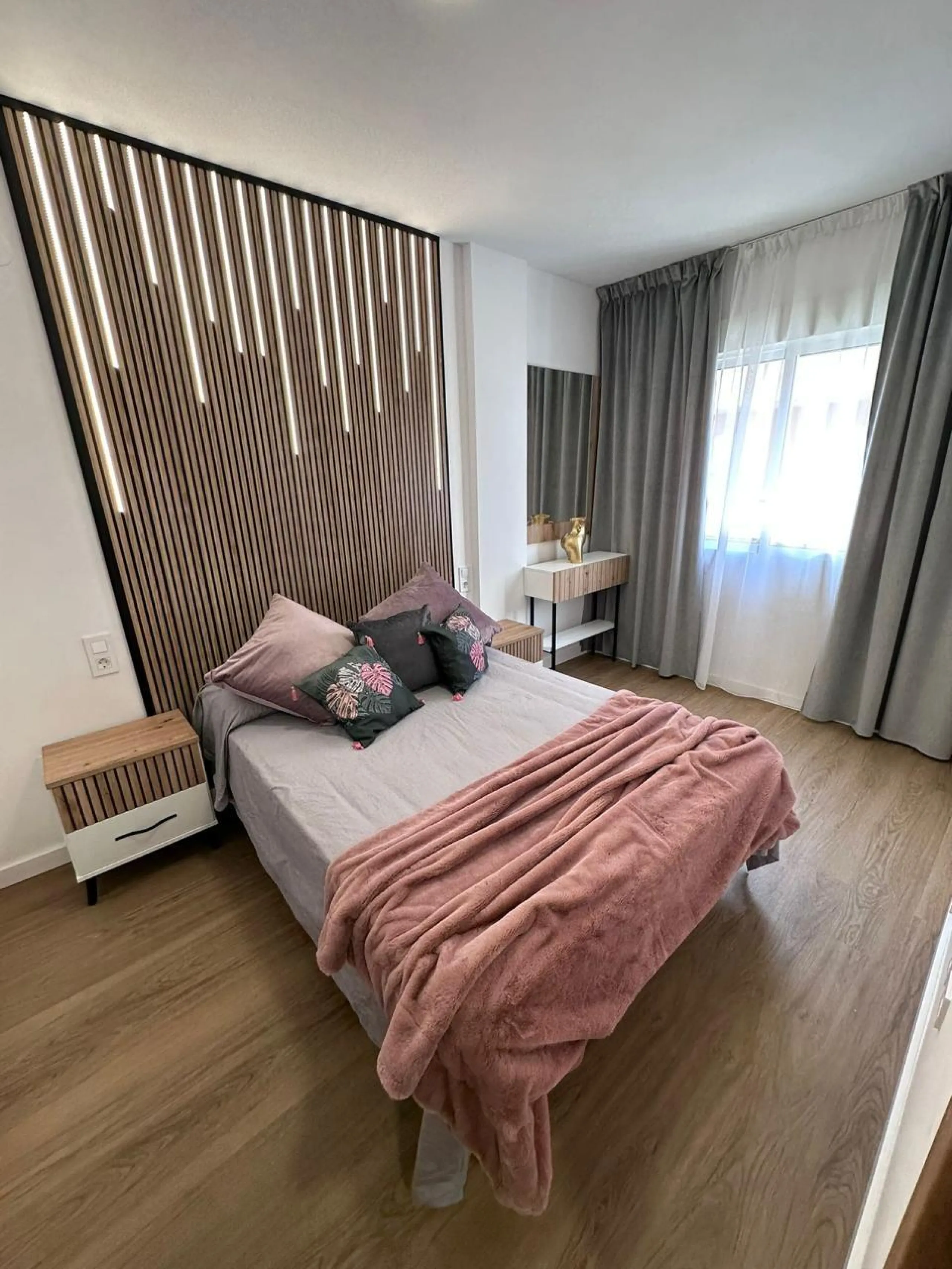 aпартаменты в Торревьехе в районе Playa Del Cura!