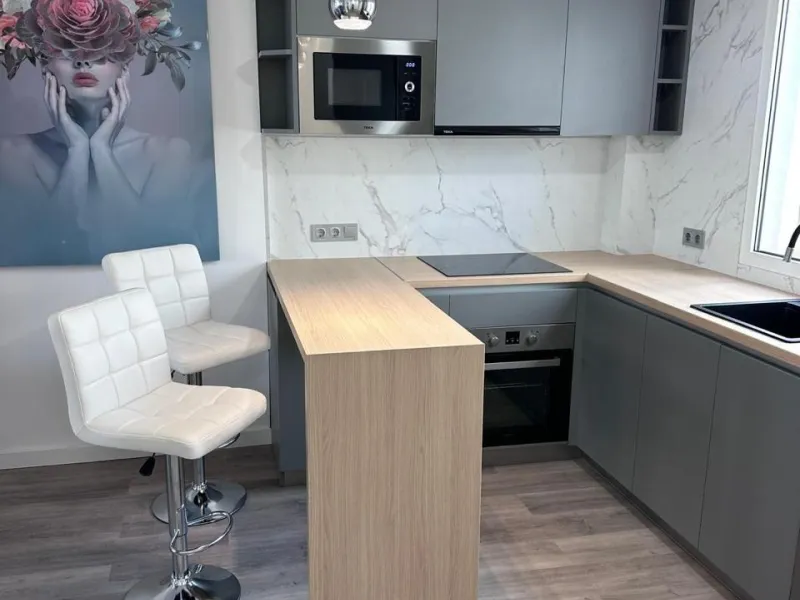 Продаётся aпартамент в Торревьехе в районе Playa Del Cura!