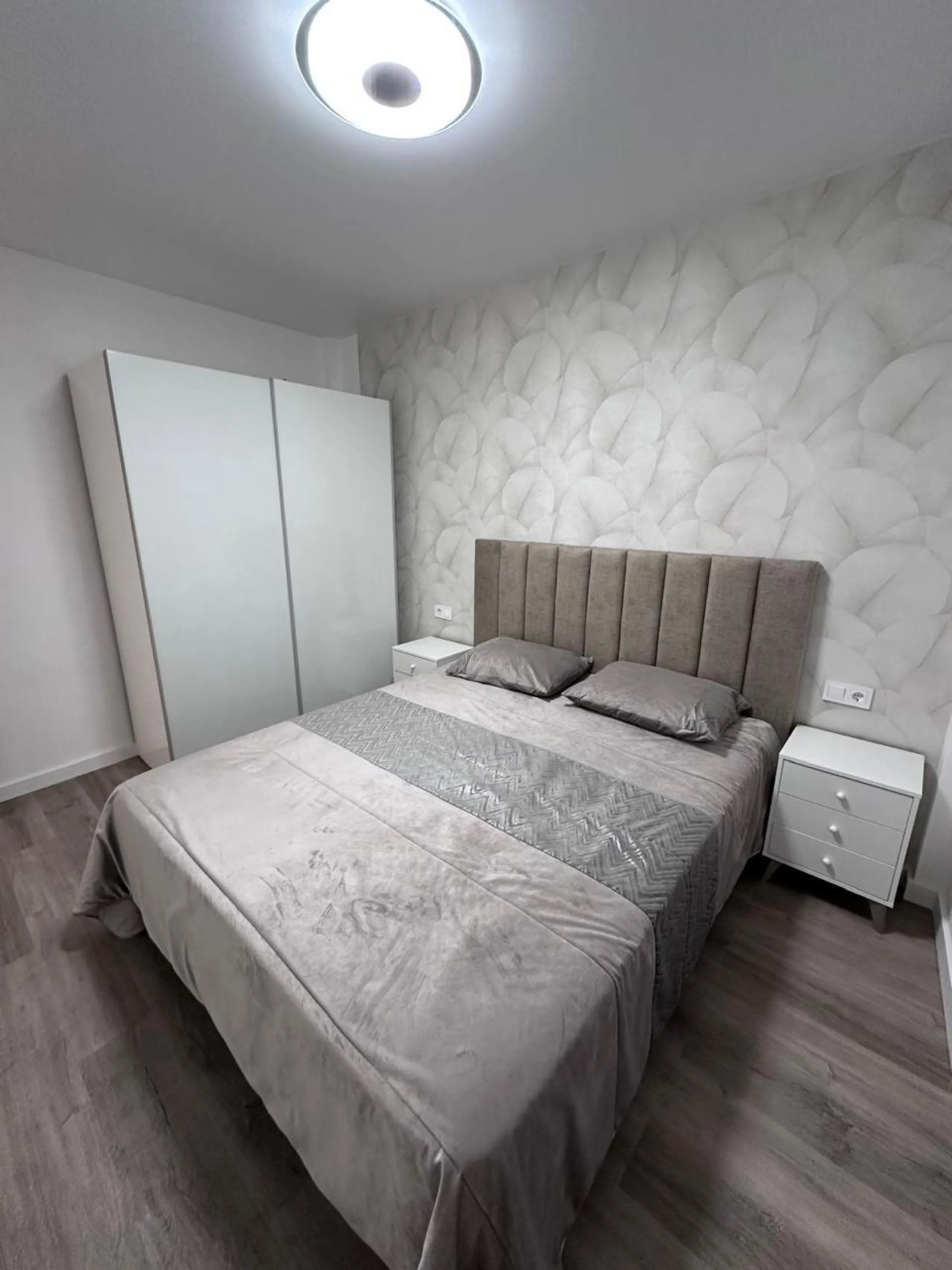 Продаётся aпартамент в Торревьехе в районе Playa Del Cura!