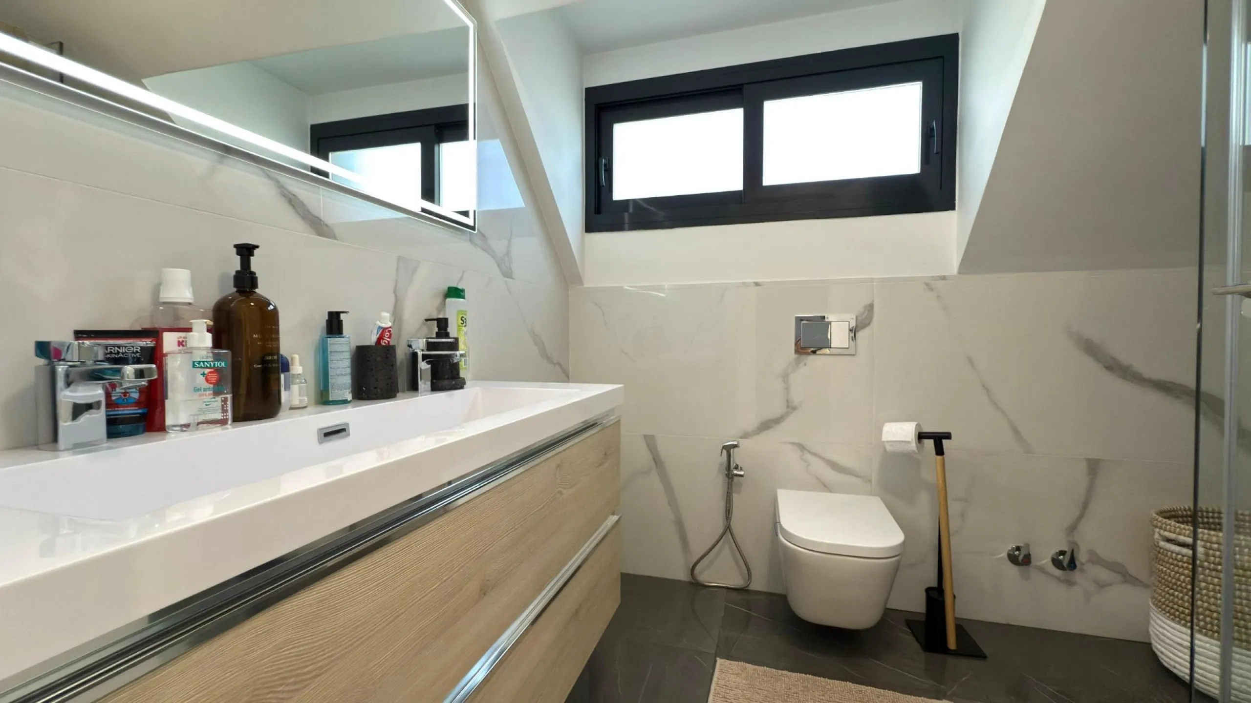 Chalet independiente con piscina privada y gran parcela