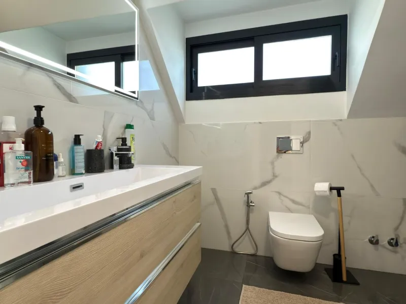 Chalet independiente con piscina privada y gran parcela