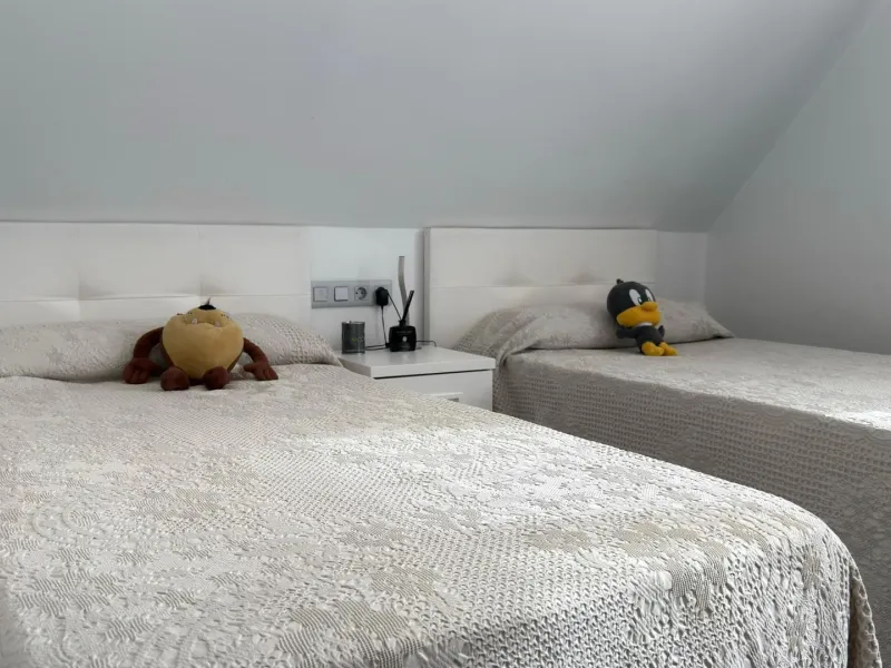 Chalet independiente con piscina privada y gran parcela