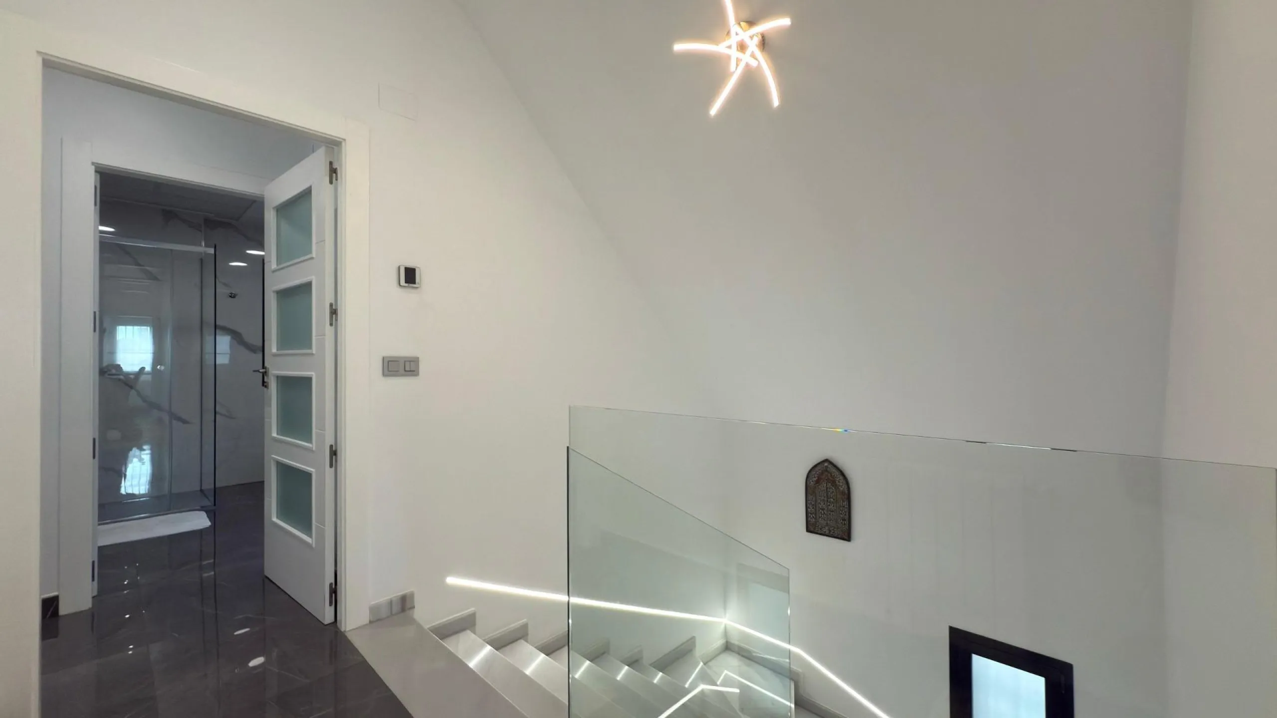 Chalet independiente con piscina privada y gran parcela