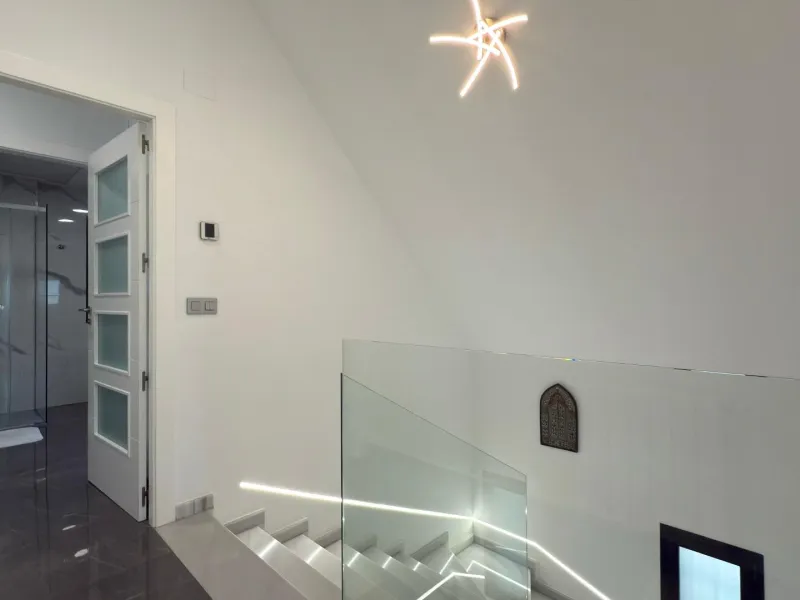 Chalet independiente con piscina privada y gran parcela