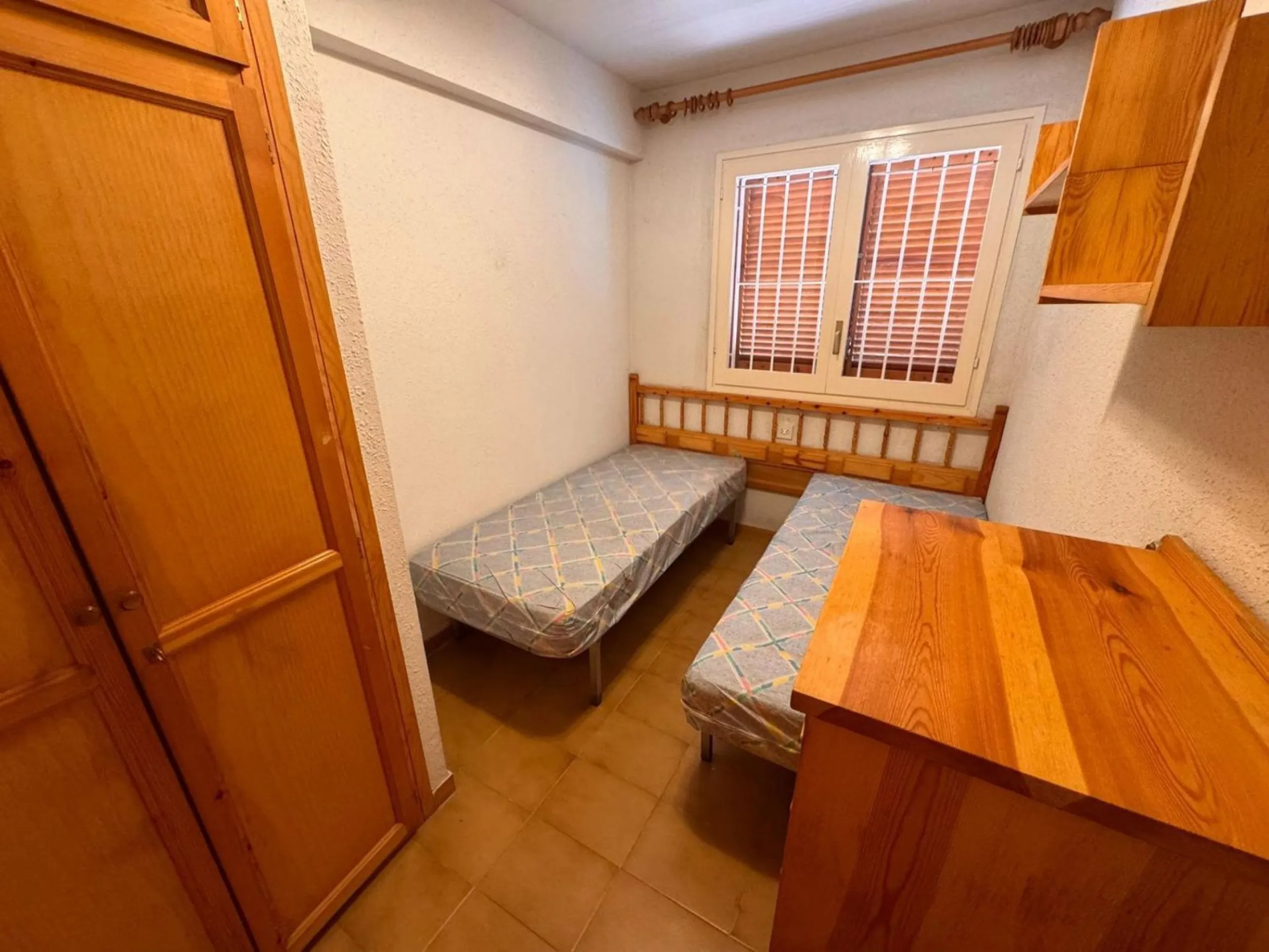 Ground Floor Apartment with Private Garden and Pool, 20 m from the Beach in Platja d’Aro, Costa Brava