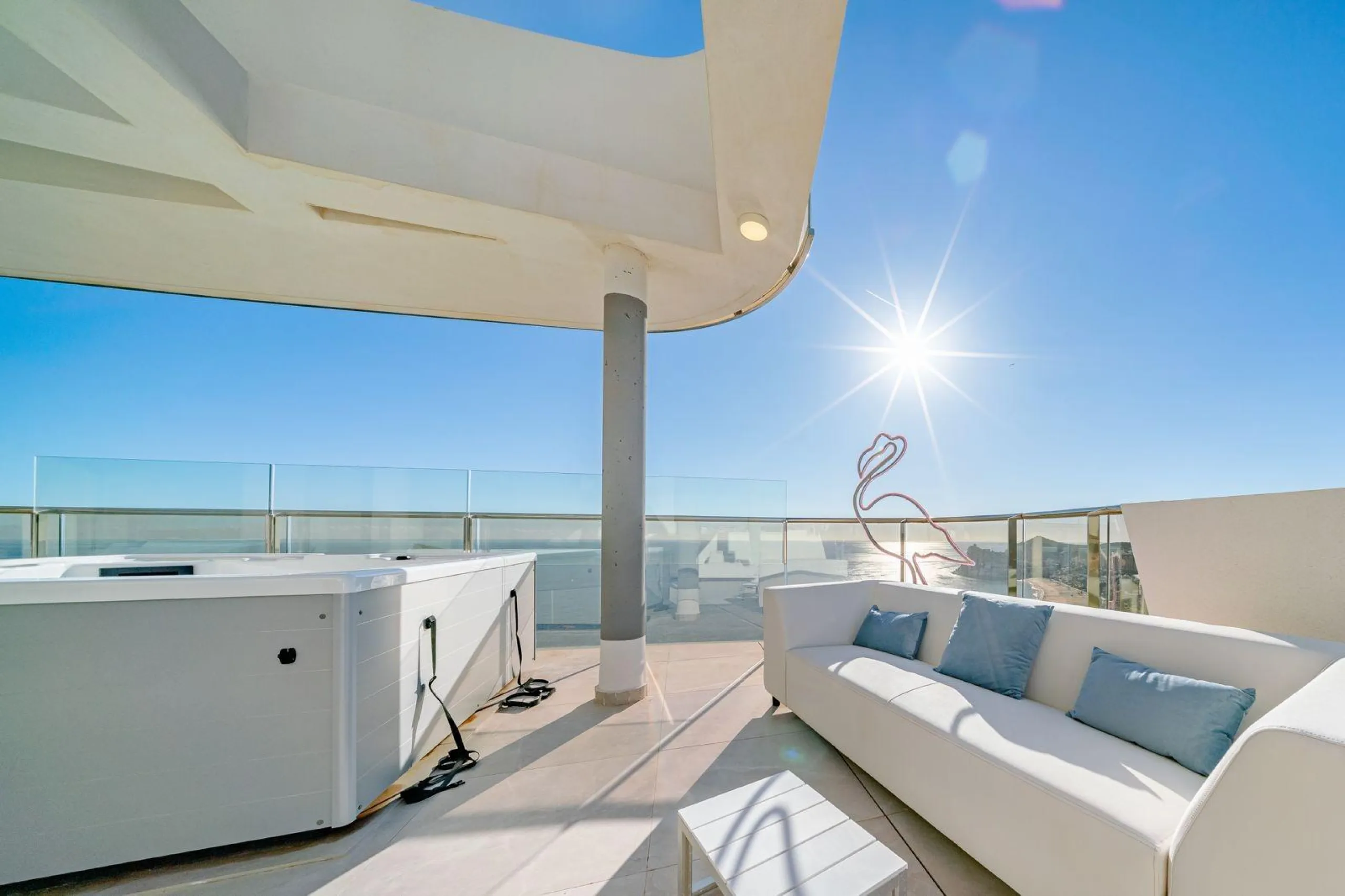 Premium Apartment at Sunset Cliffs - 29th Floor