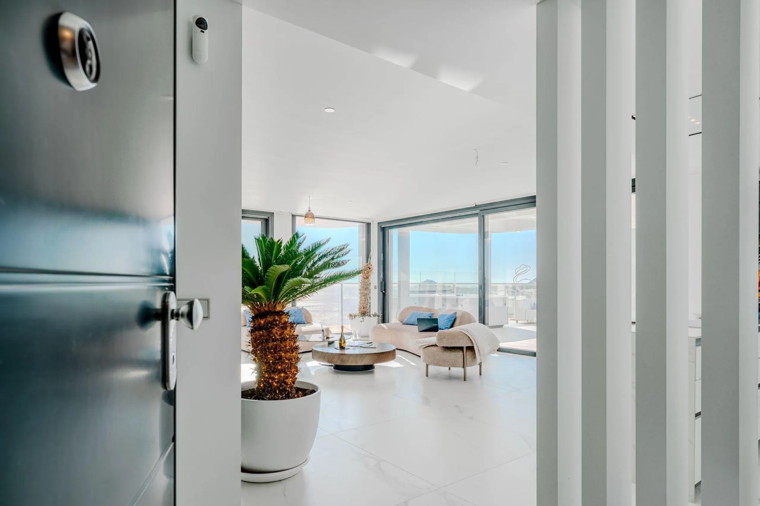 Premium Apartment at Sunset Cliffs - 29th Floor