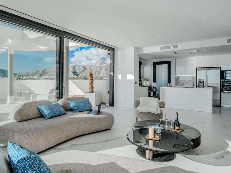 Premium Apartment at Sunset Cliffs - 29th Floor