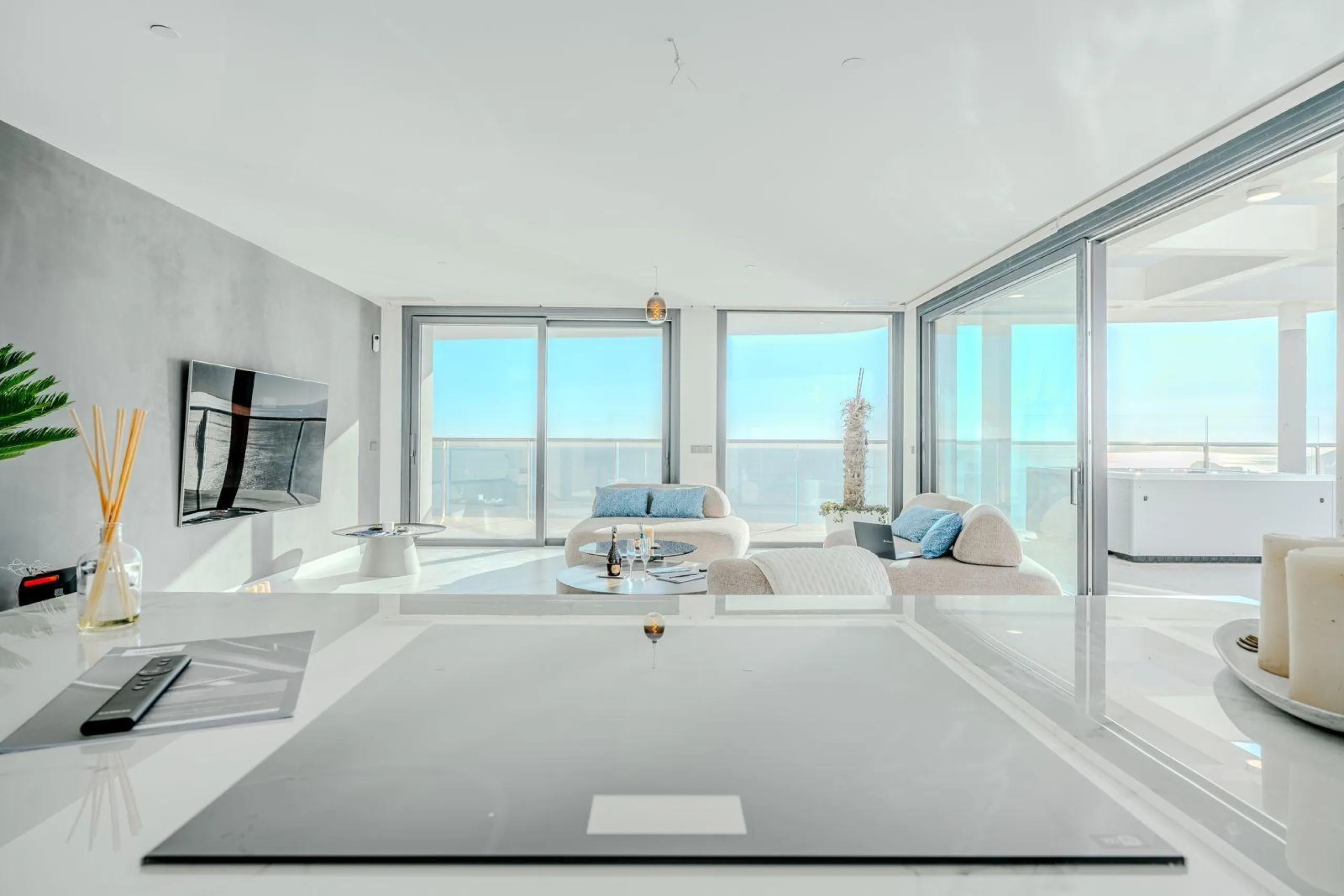 Premium Apartment at Sunset Cliffs - 29th Floor