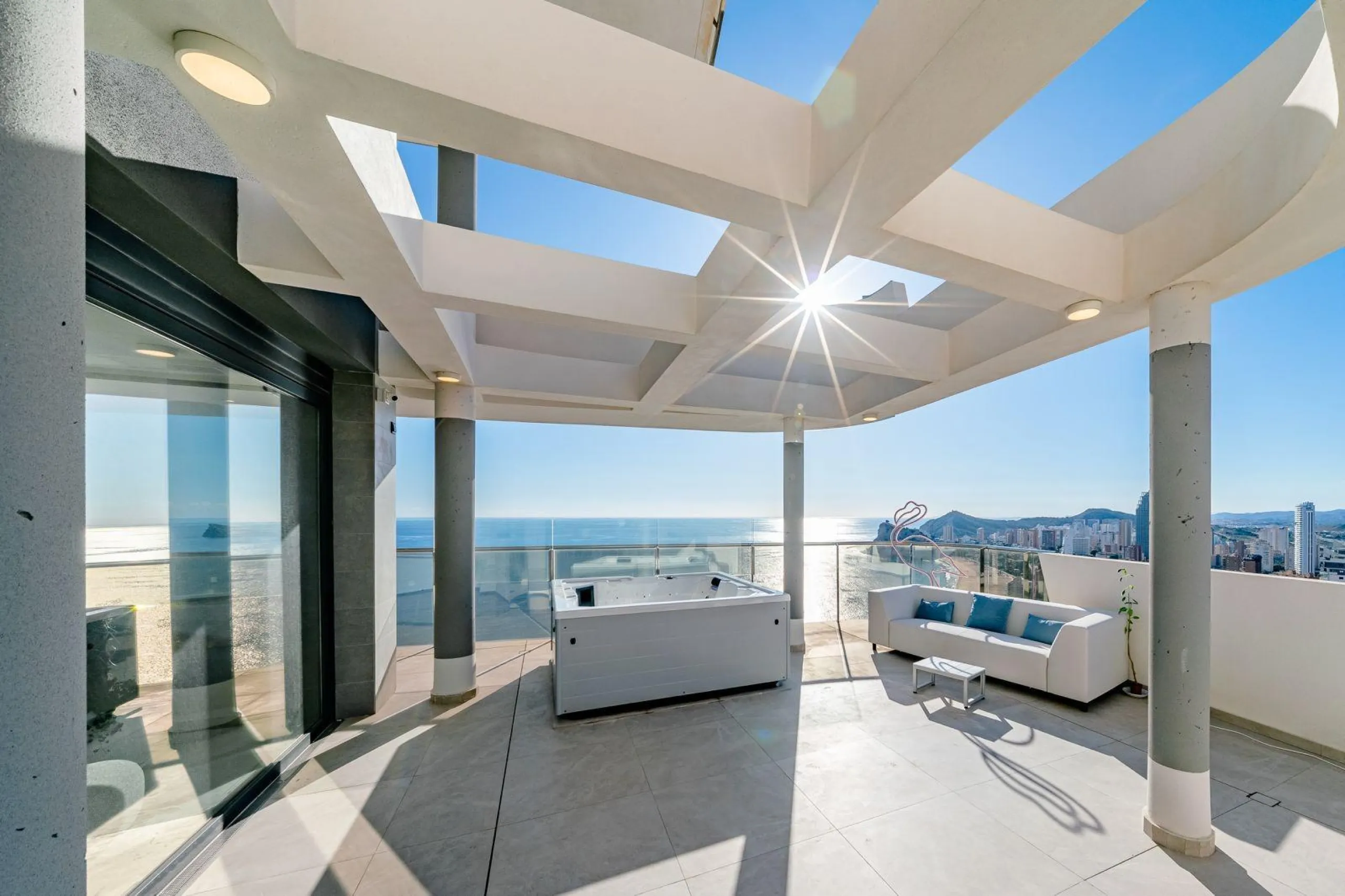 Premium Apartment at Sunset Cliffs - 29th Floor