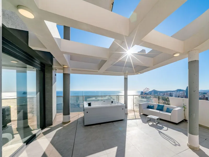 Premium Apartment at Sunset Cliffs - 29th Floor