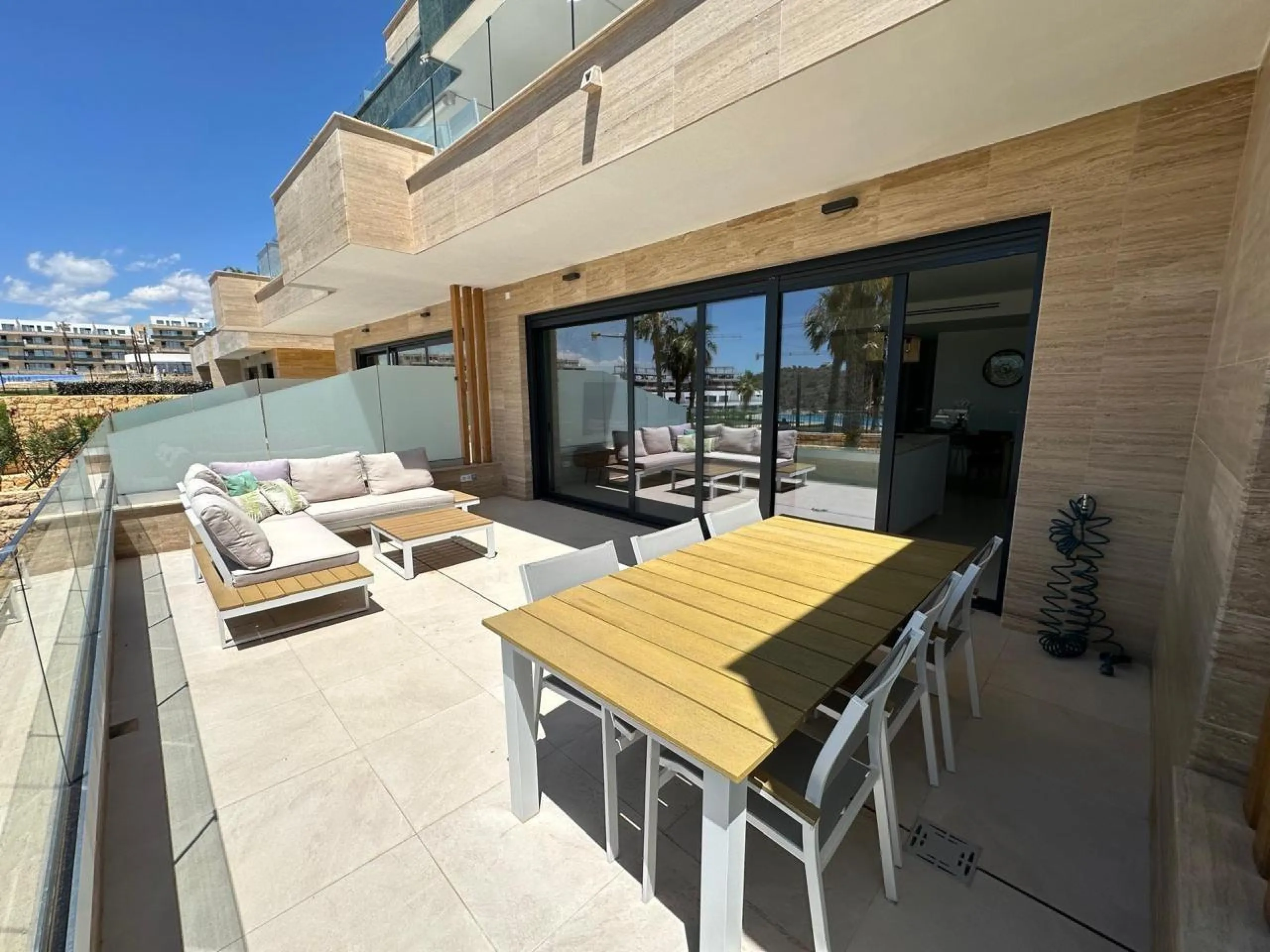 Duplex with Sea Views