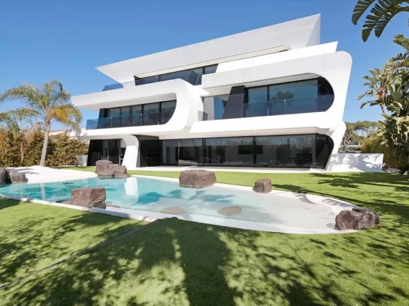 Designer Villa with Spa, Indoor Pool and Sea Views in Gava Mar, Barcelona