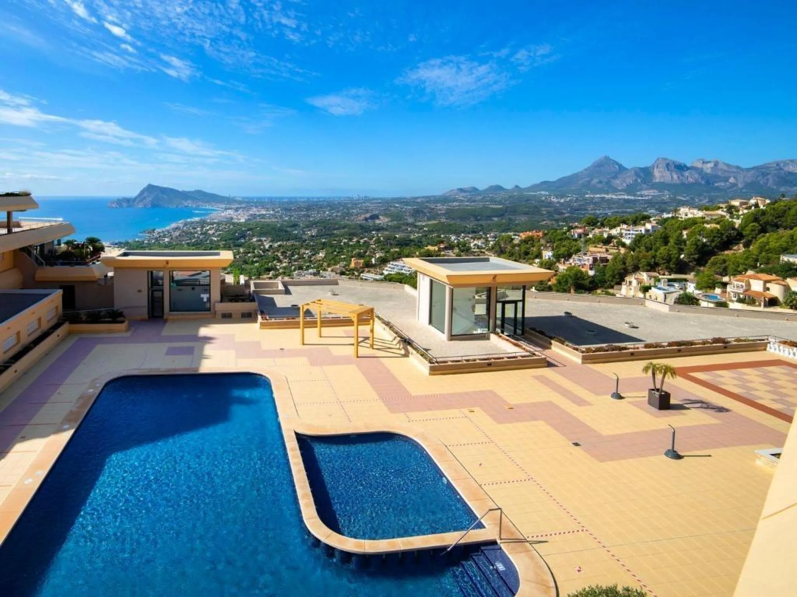 🏡 Apartamento Exclusivo en Venta en Altea Hills – Villa Marina Golf 🌊🏔️