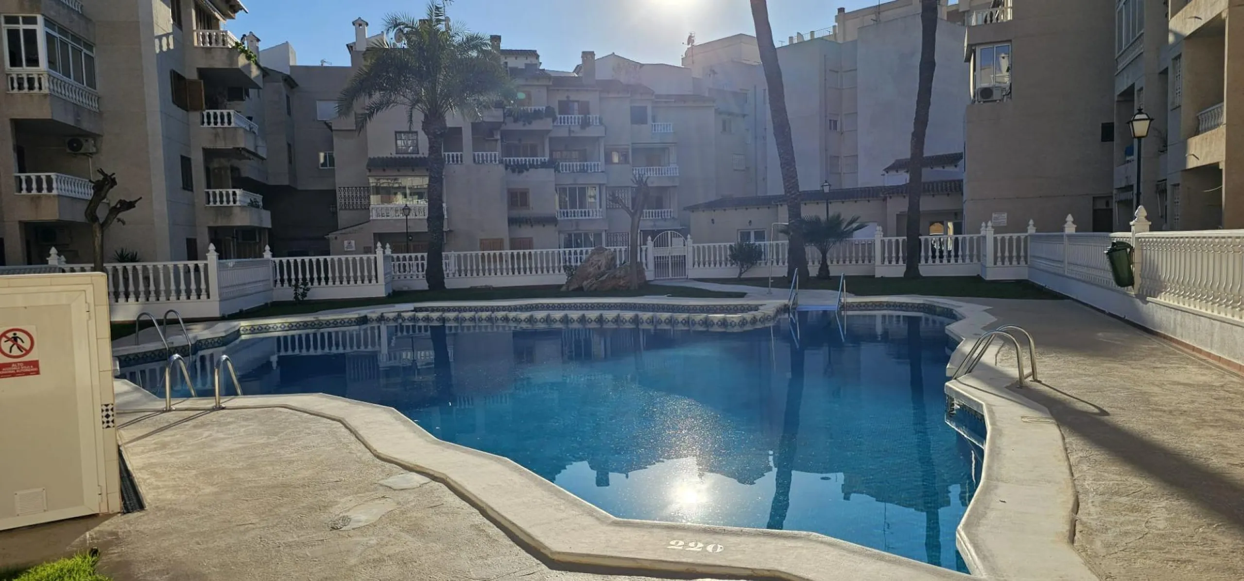 APARTAMENTO A 100 METROS DE PLAYA ,TORREVIEJA