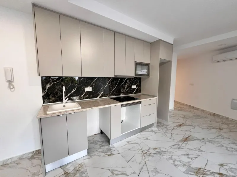 APARTAMENTO A 100 METROS DE PLAYA ,TORREVIEJA