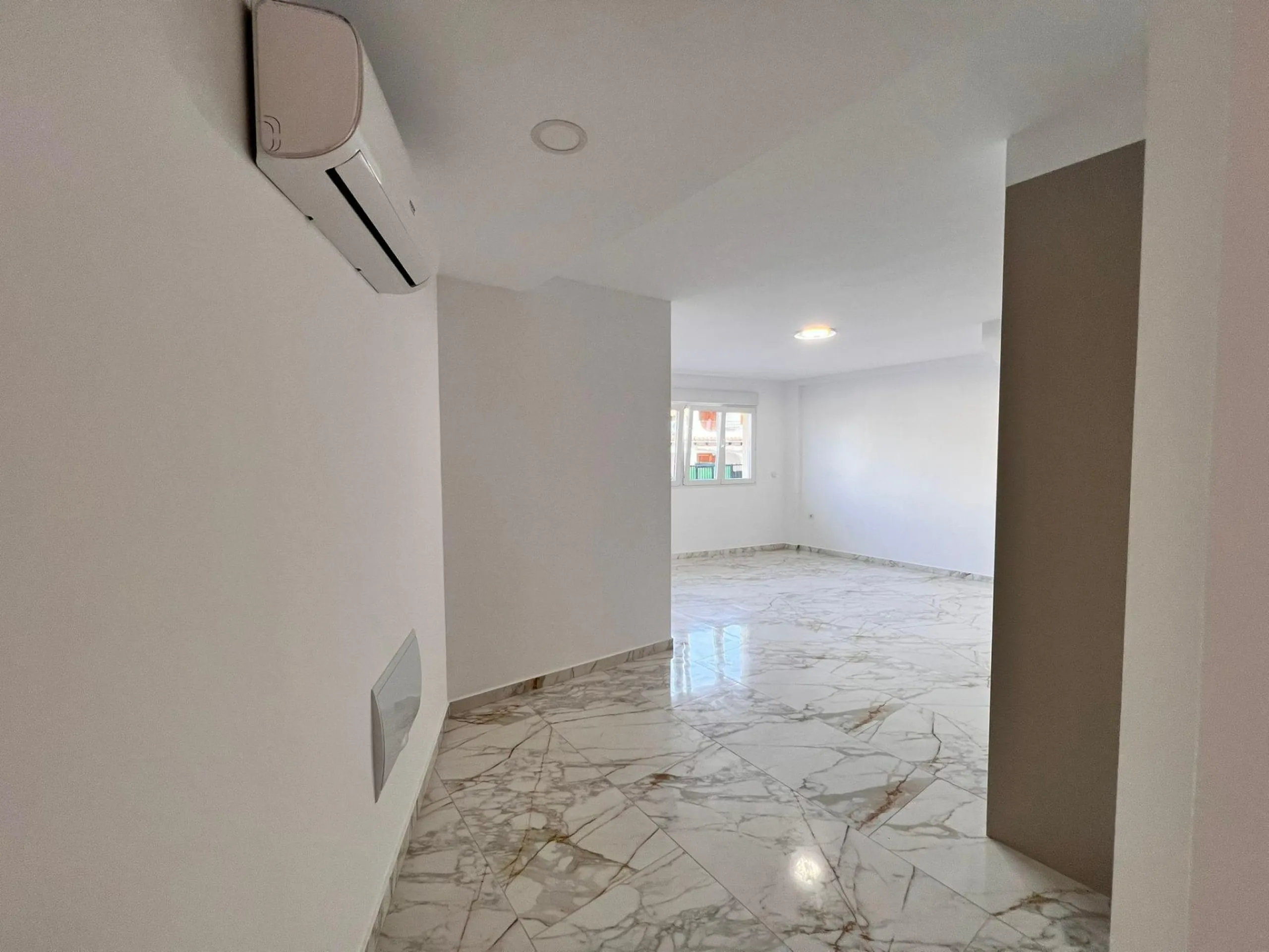 APARTAMENTO A 100 METROS DE PLAYA ,TORREVIEJA