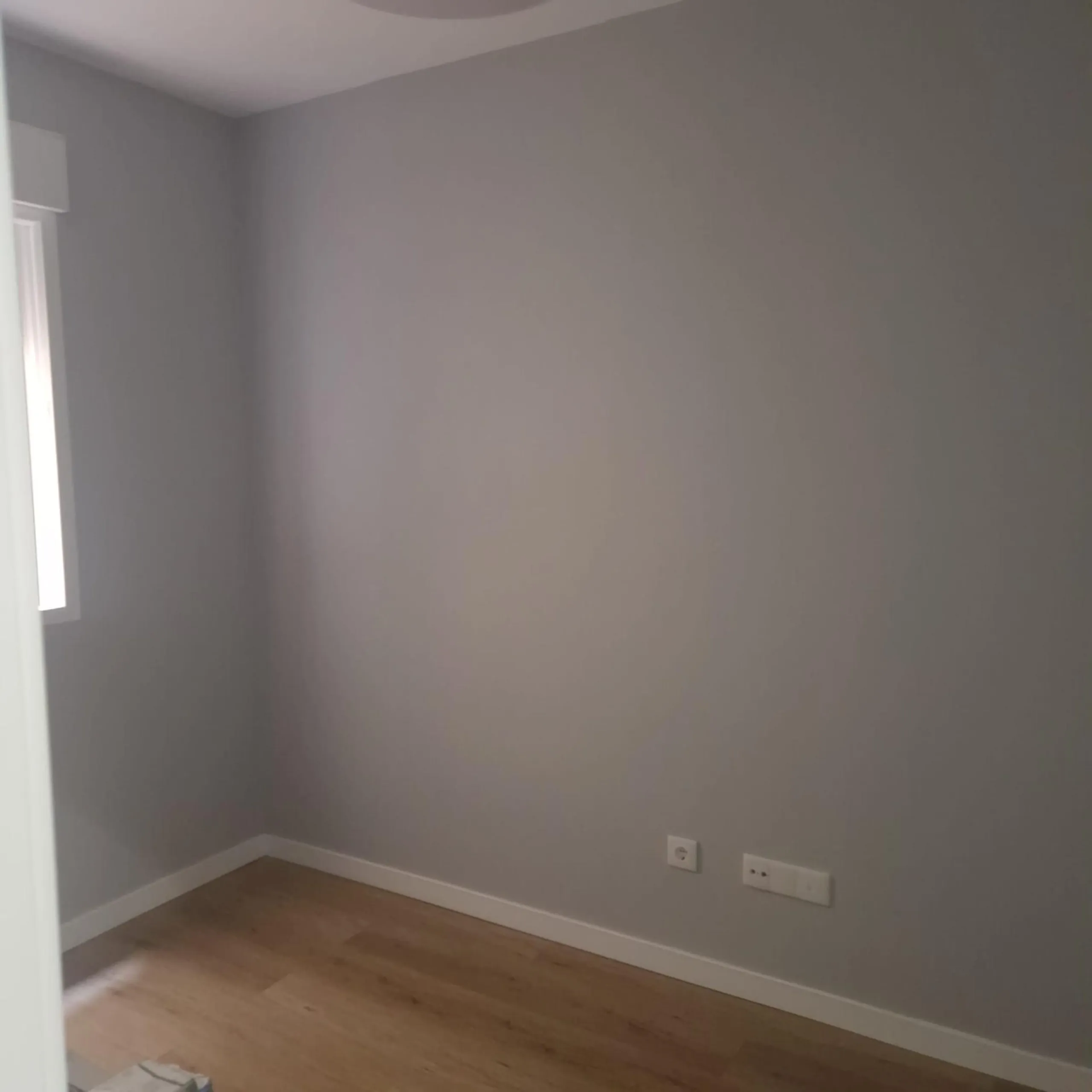 GRAN APARTAMENTO COMPLETAMENTE REFORMADO EN TORREVIEJA, 2 HAB, 2 BAÑOS
