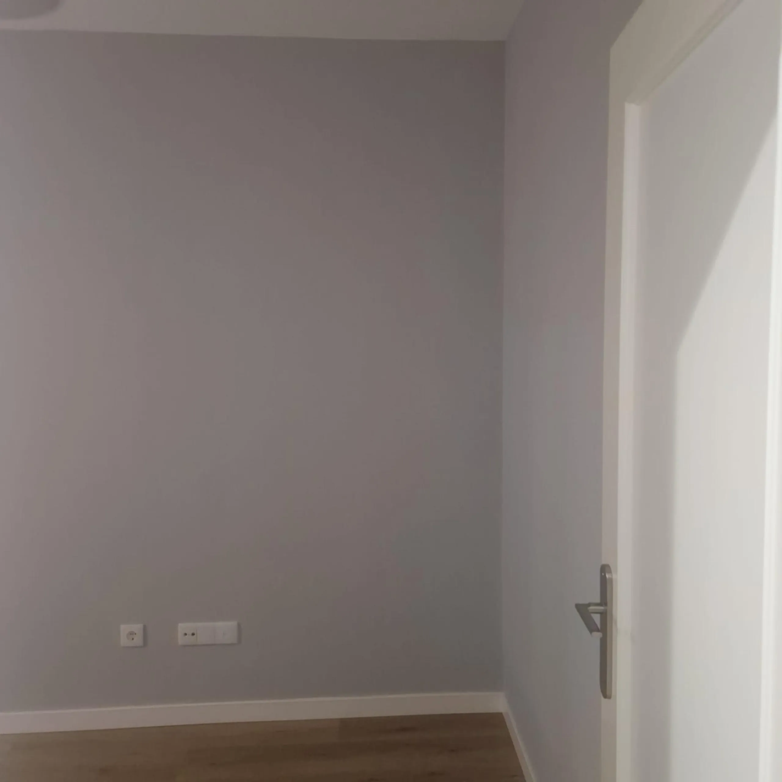 GRAN APARTAMENTO COMPLETAMENTE REFORMADO EN TORREVIEJA, 2 HAB, 2 BAÑOS