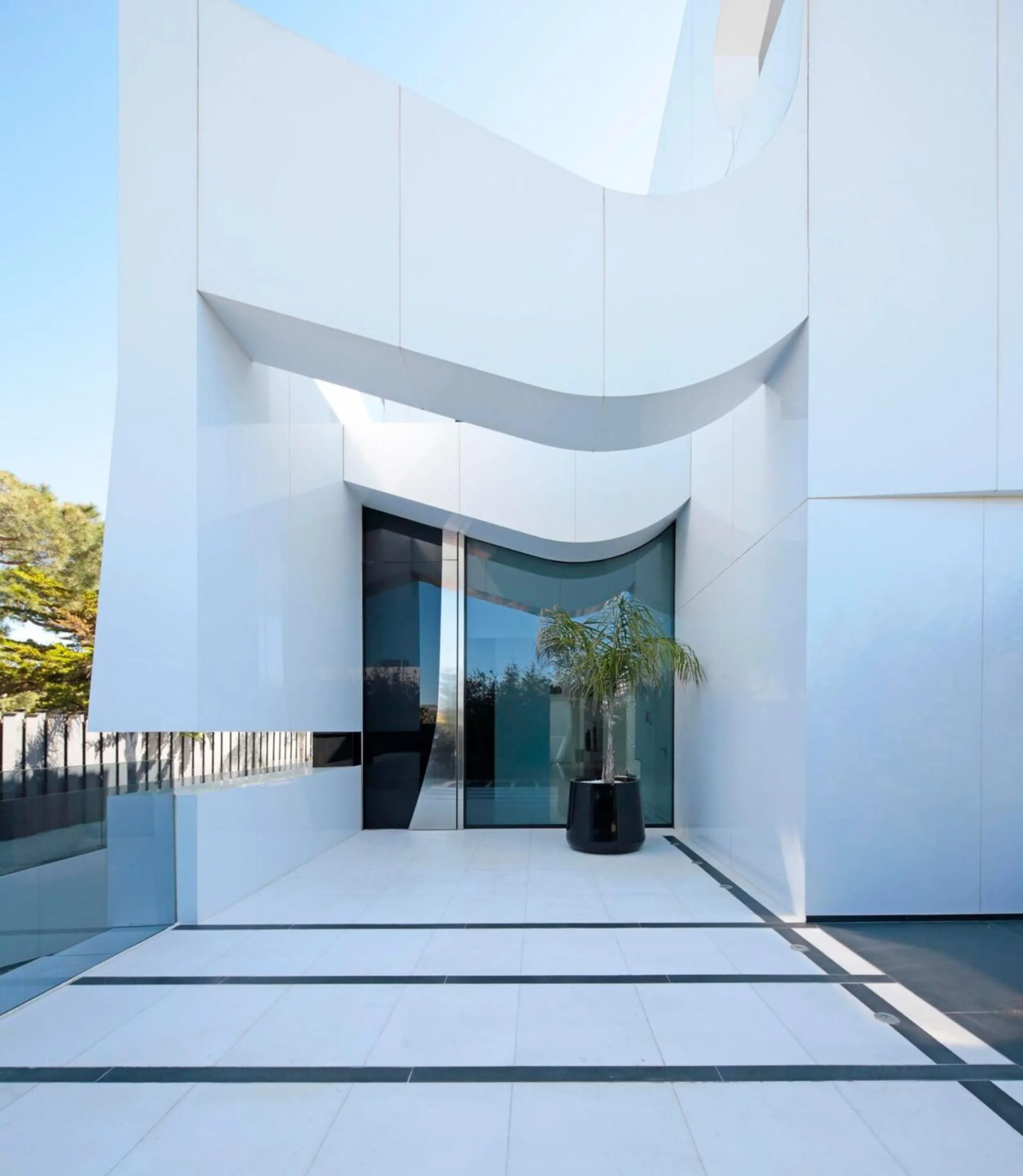 Designer Villa with Spa, Indoor Pool and Sea Views in Gava Mar, Barcelona