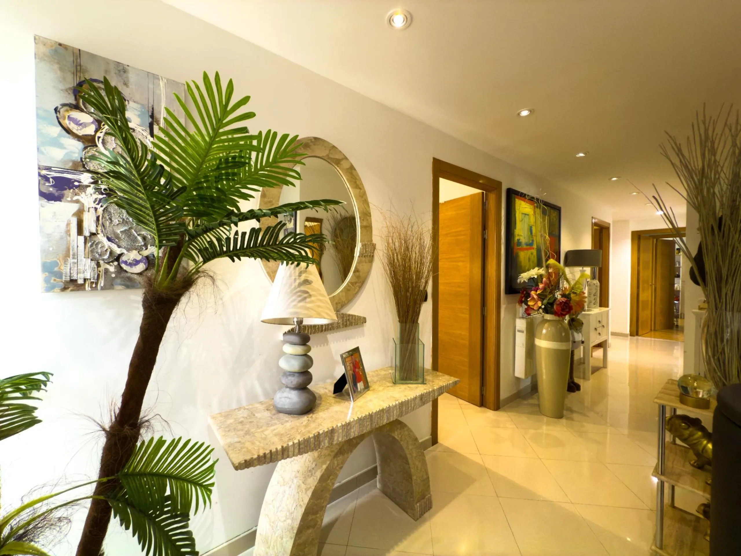 Spacious recently renovated villa with 3,600 m2 of plot and private pool