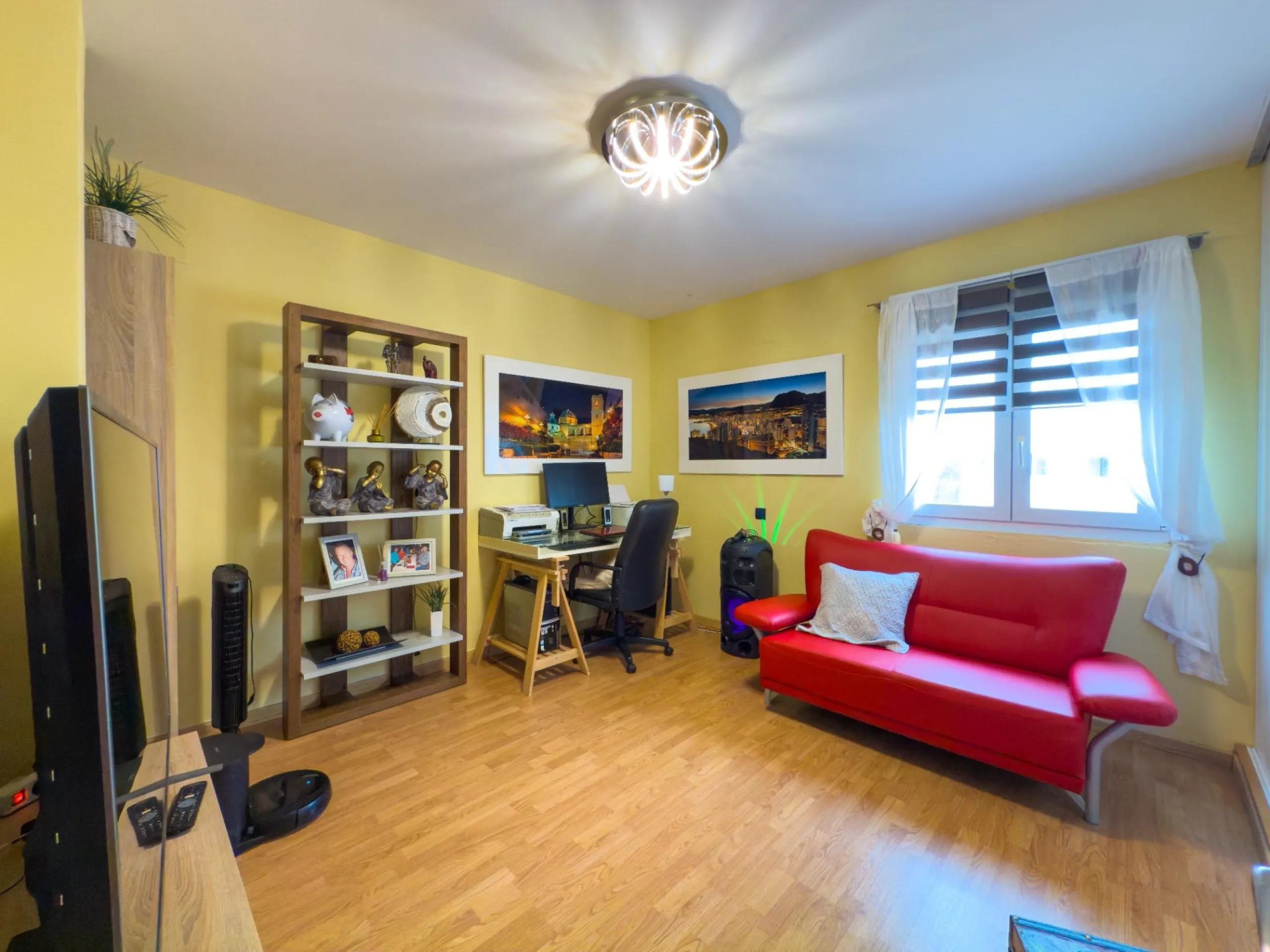 Spacious recently renovated villa with 3,600 m2 of plot and private pool