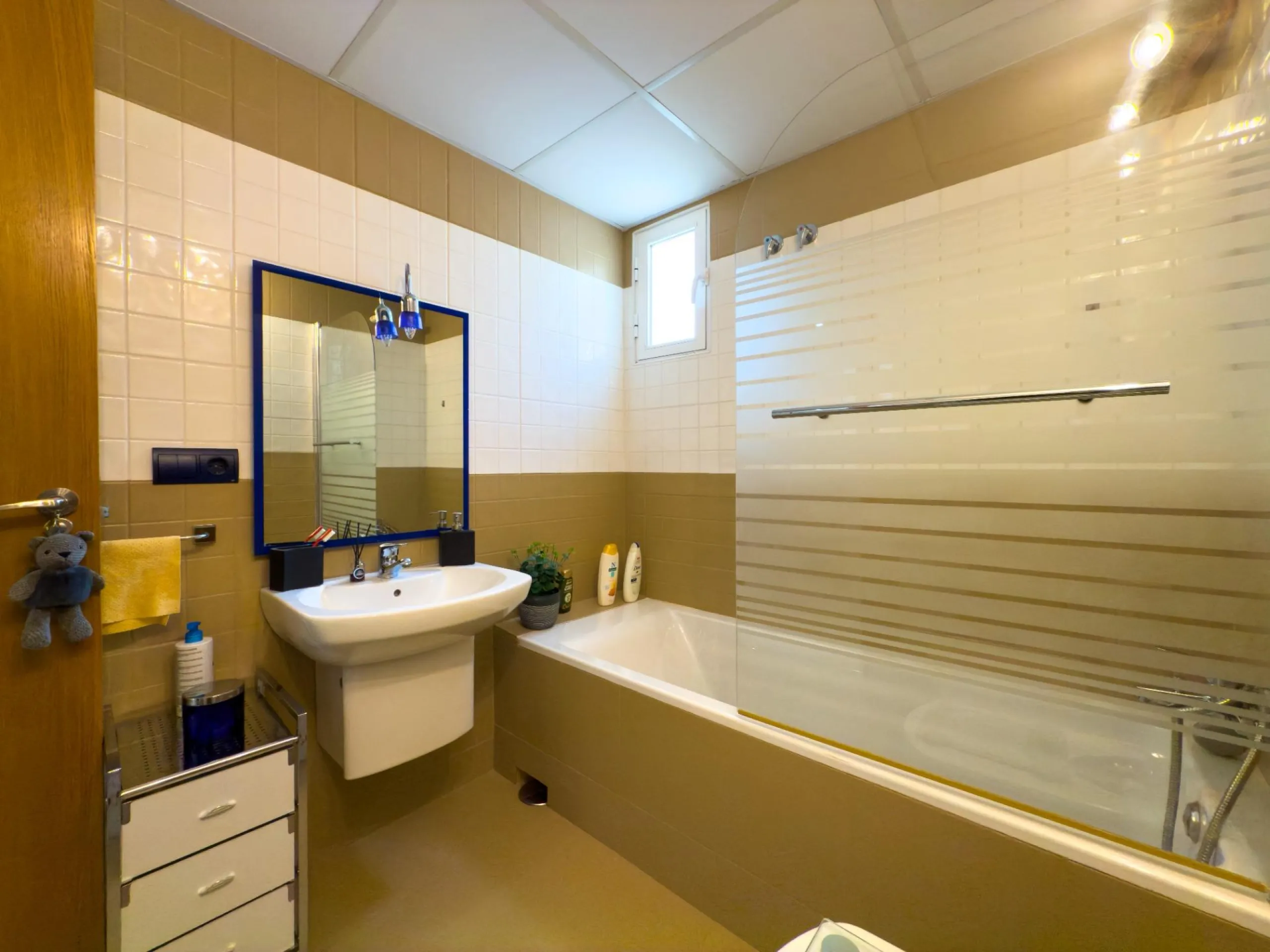 Spacious recently renovated villa with 3,600 m2 of plot and private pool
