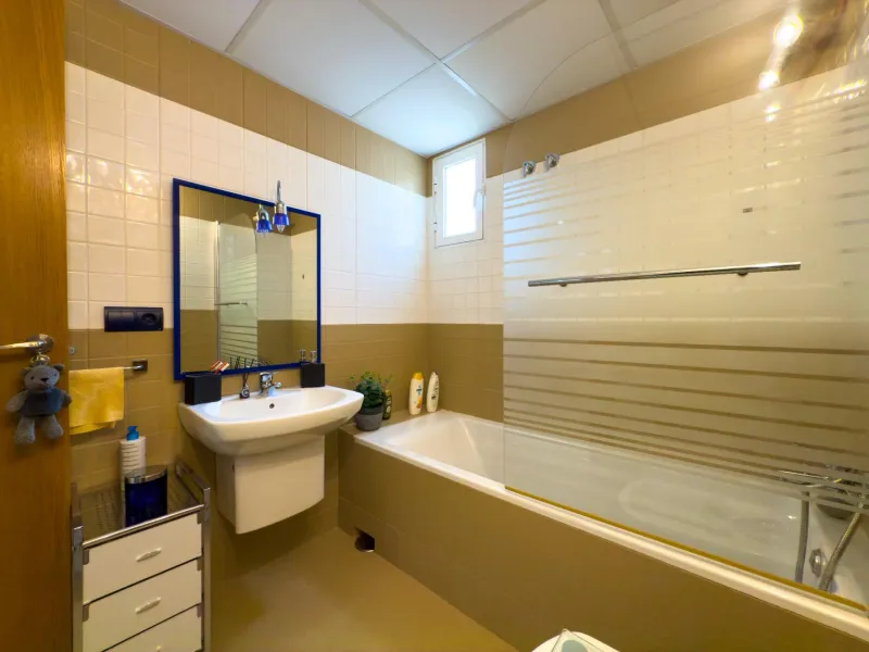 Spacious recently renovated villa with 3,600 m2 of plot and private pool