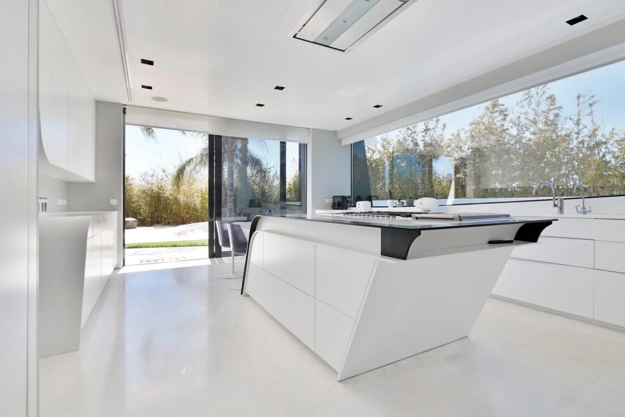 Designer Villa with Spa, Indoor Pool and Sea Views in Gava Mar, Barcelona