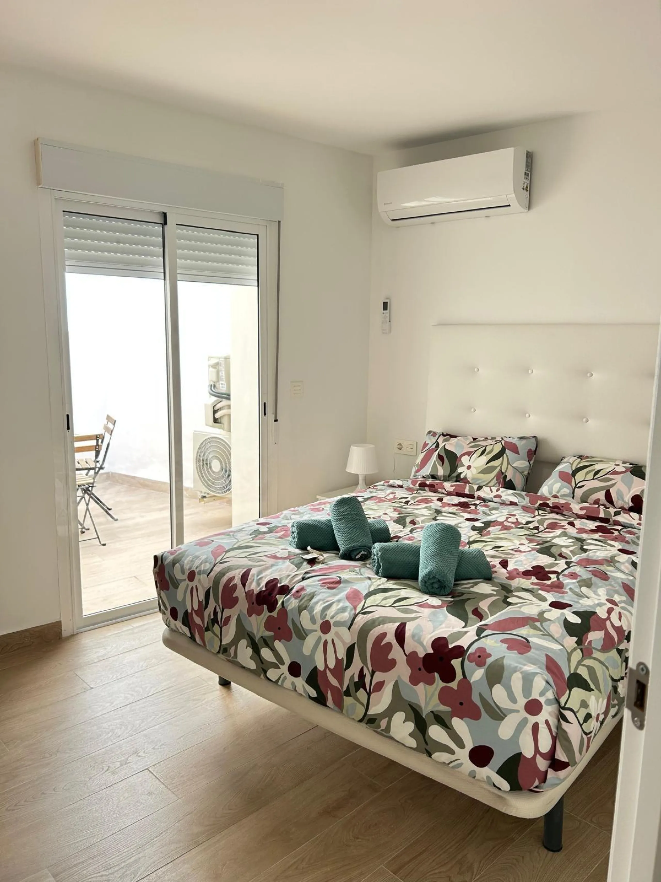 🏡✨ Casa de pueblo en el casco antiguo de Benidorm: confort y encanto junto al mar 🌊🌴