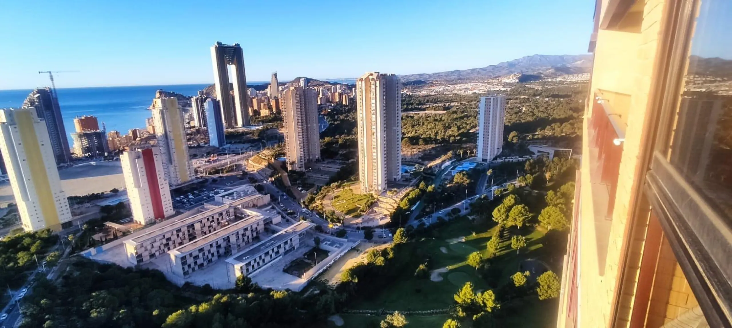 Your perfect haven in the sky of Benidorm! 🌅✨